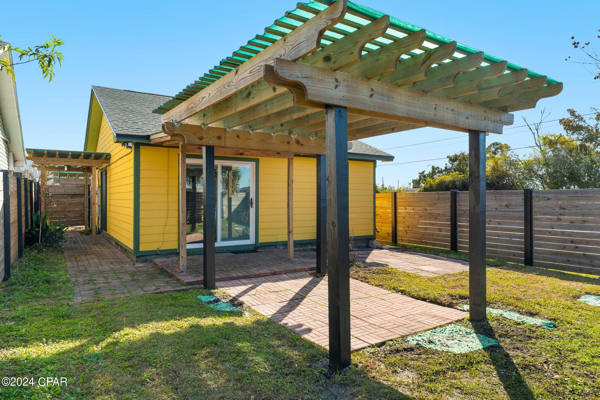 5301 Garden Cove Road