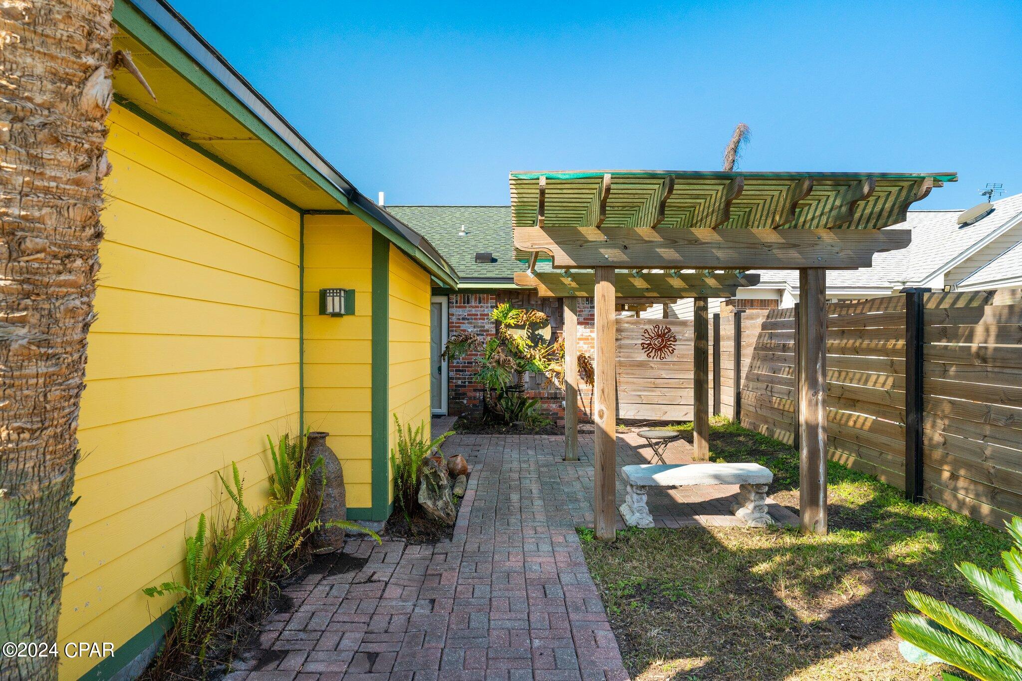 5301 Garden Cove Road