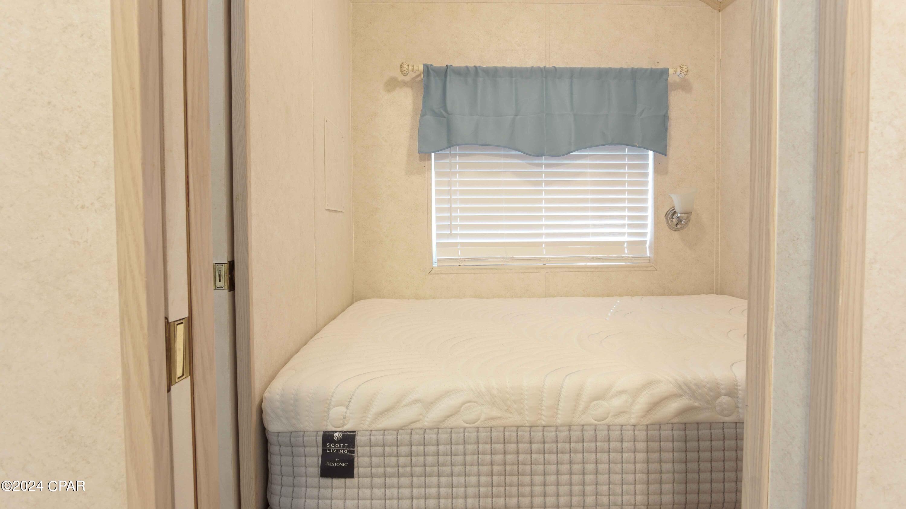 1219 Thomas Drive 203