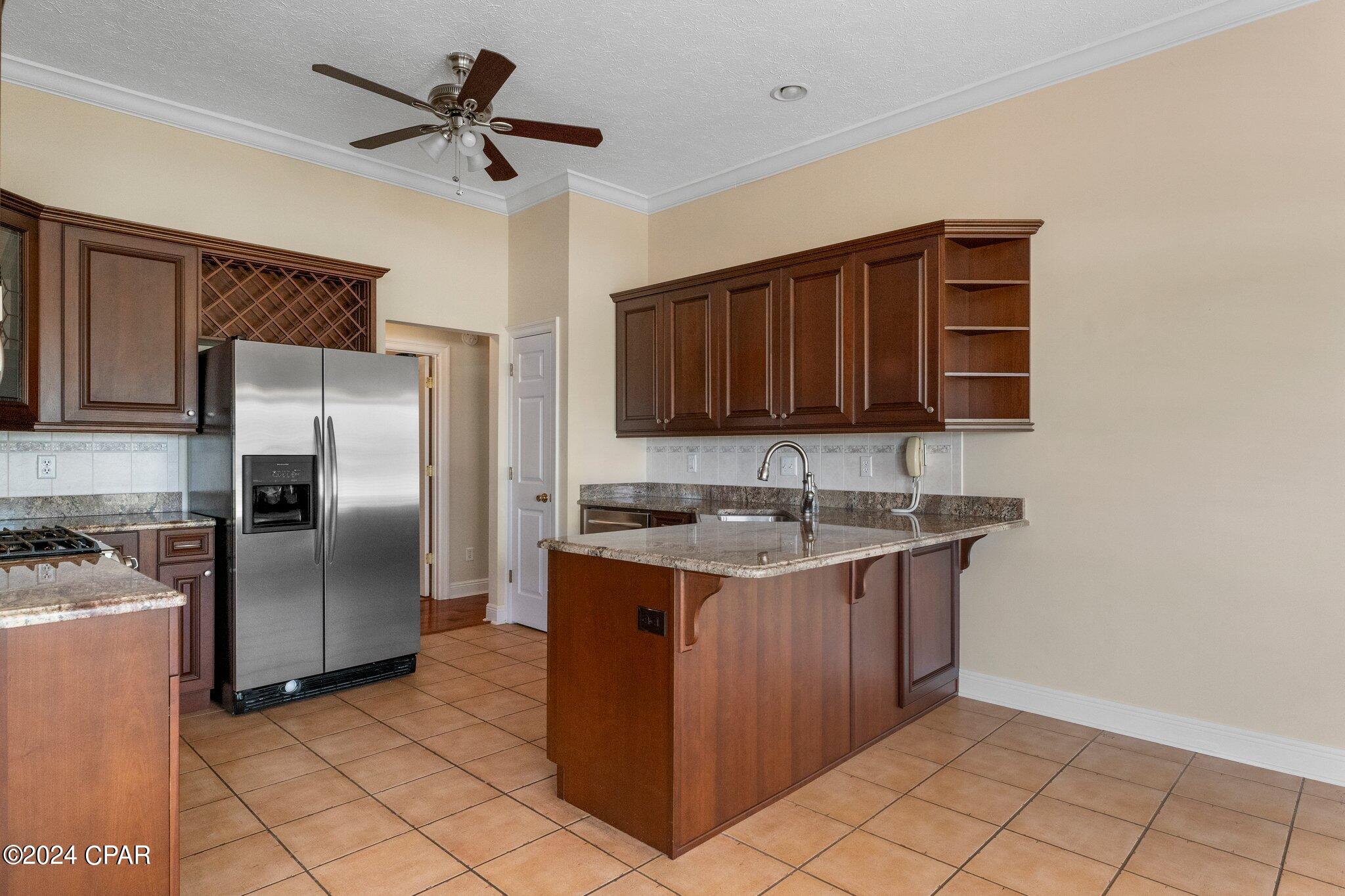 3319 Country Club Drive