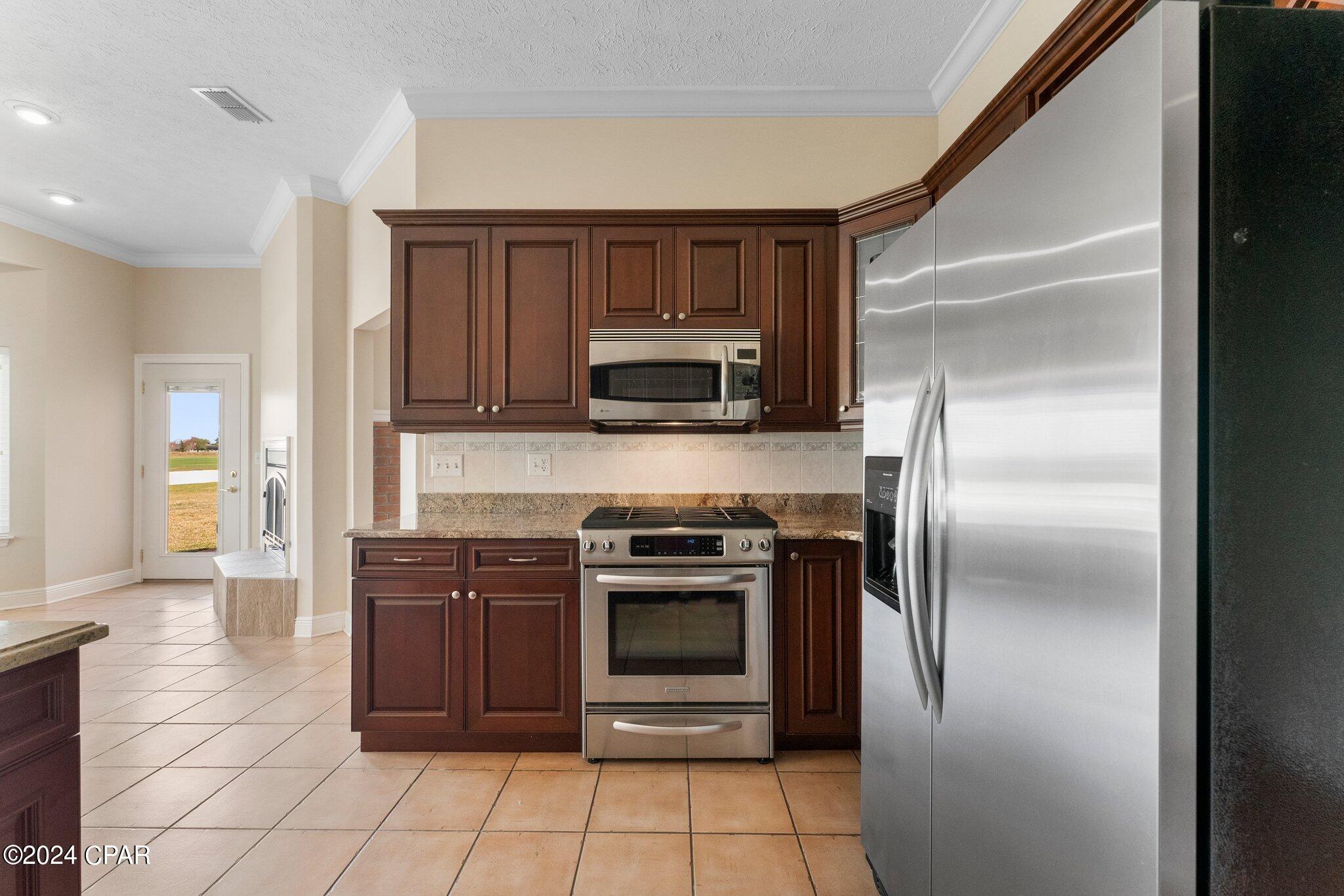 3319 Country Club Drive