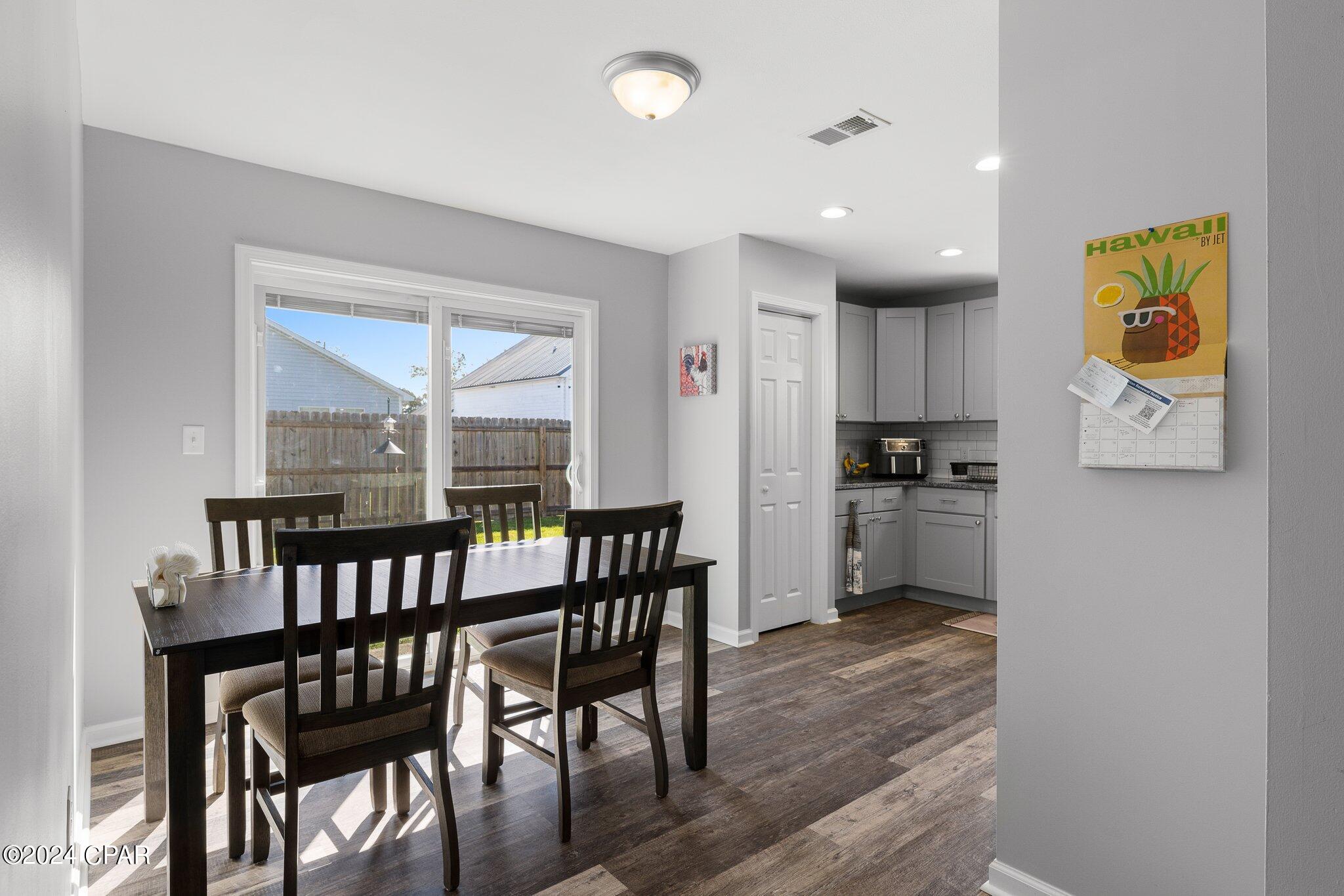 6404 Lake Joanna Circle