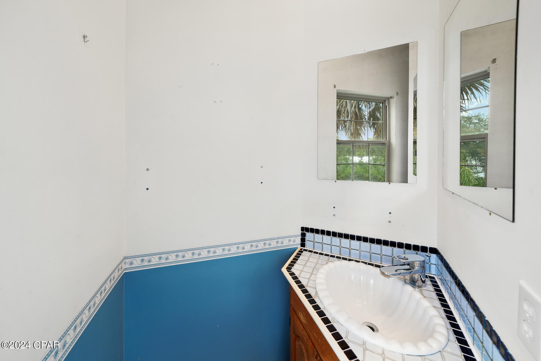 320 Sea Breeze Drive