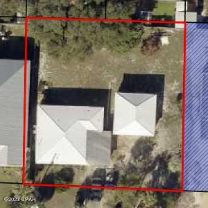 21522 Dolphin Avenue