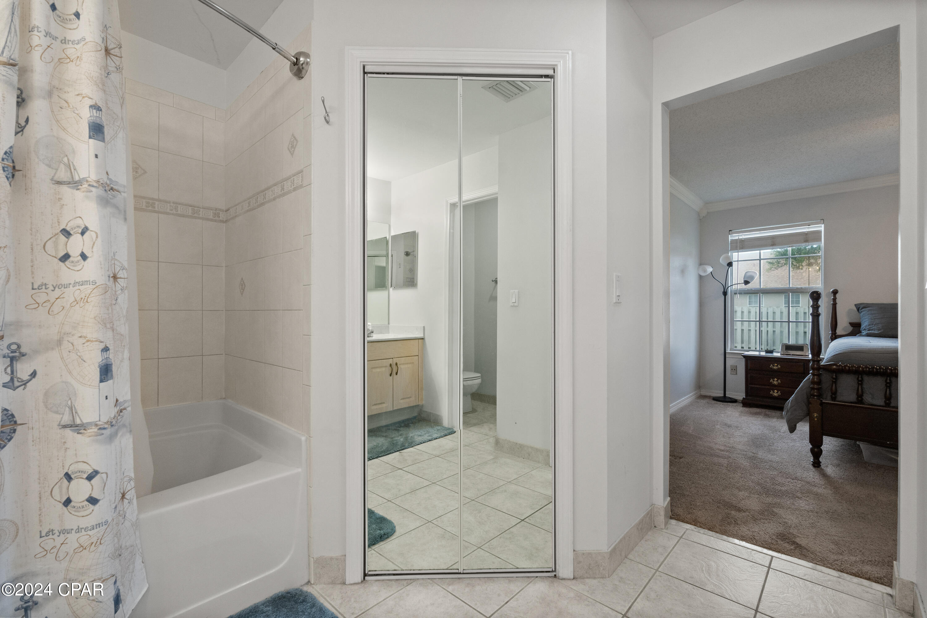 3303 Azalea Circle