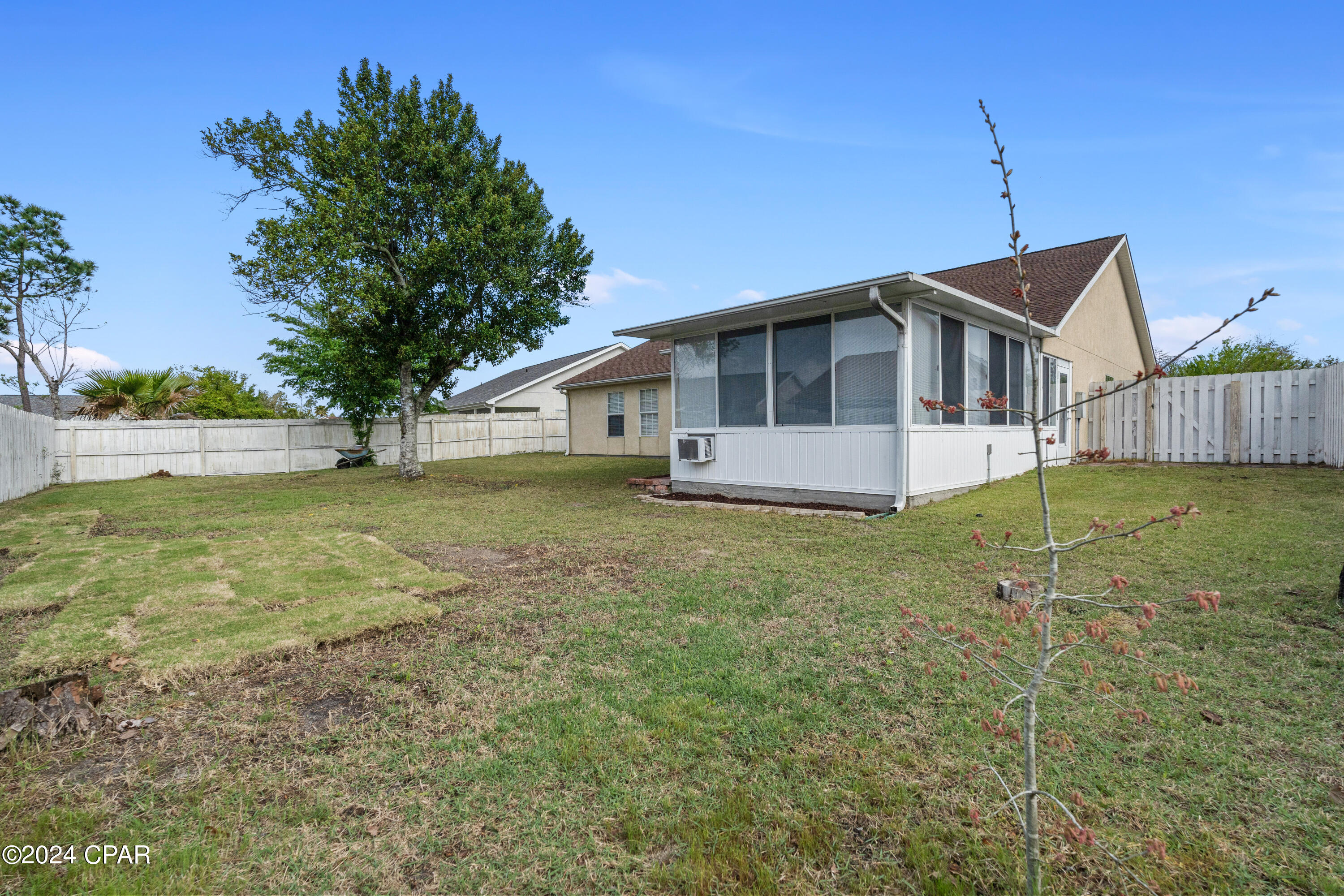 3303 Azalea Circle