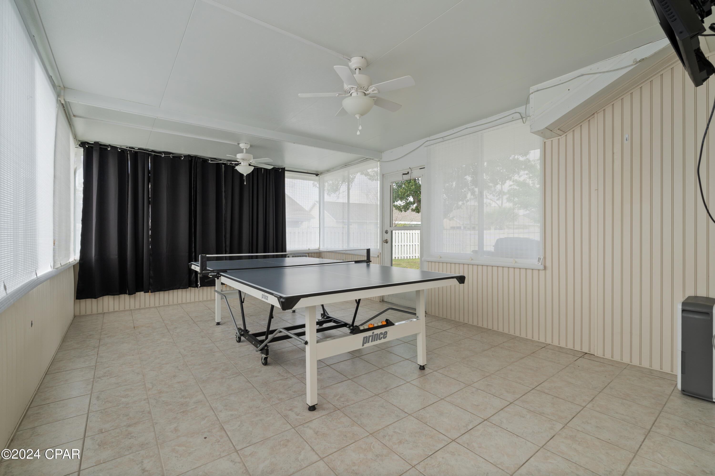 3303 Azalea Circle