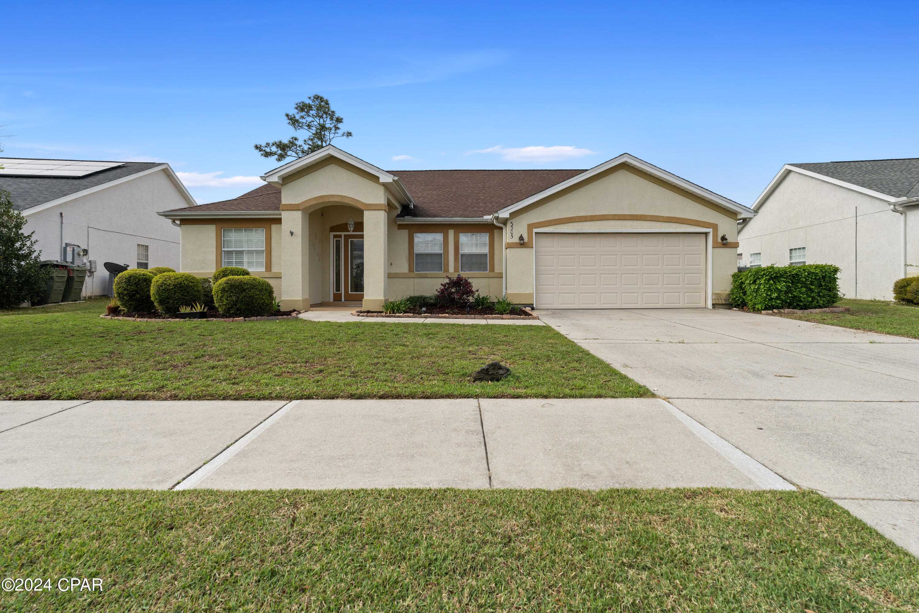 3303 Azalea Circle