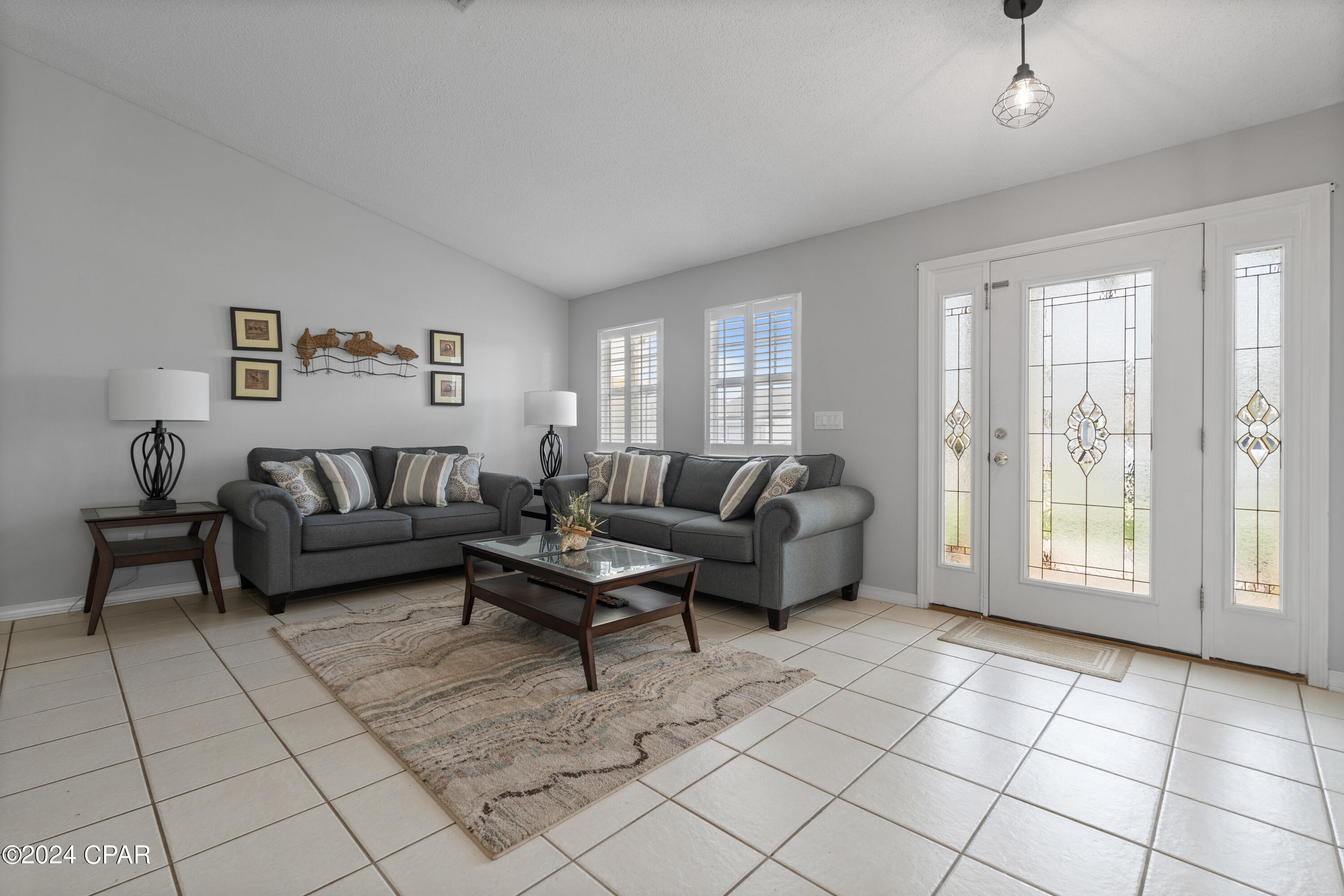 3303 Azalea Circle