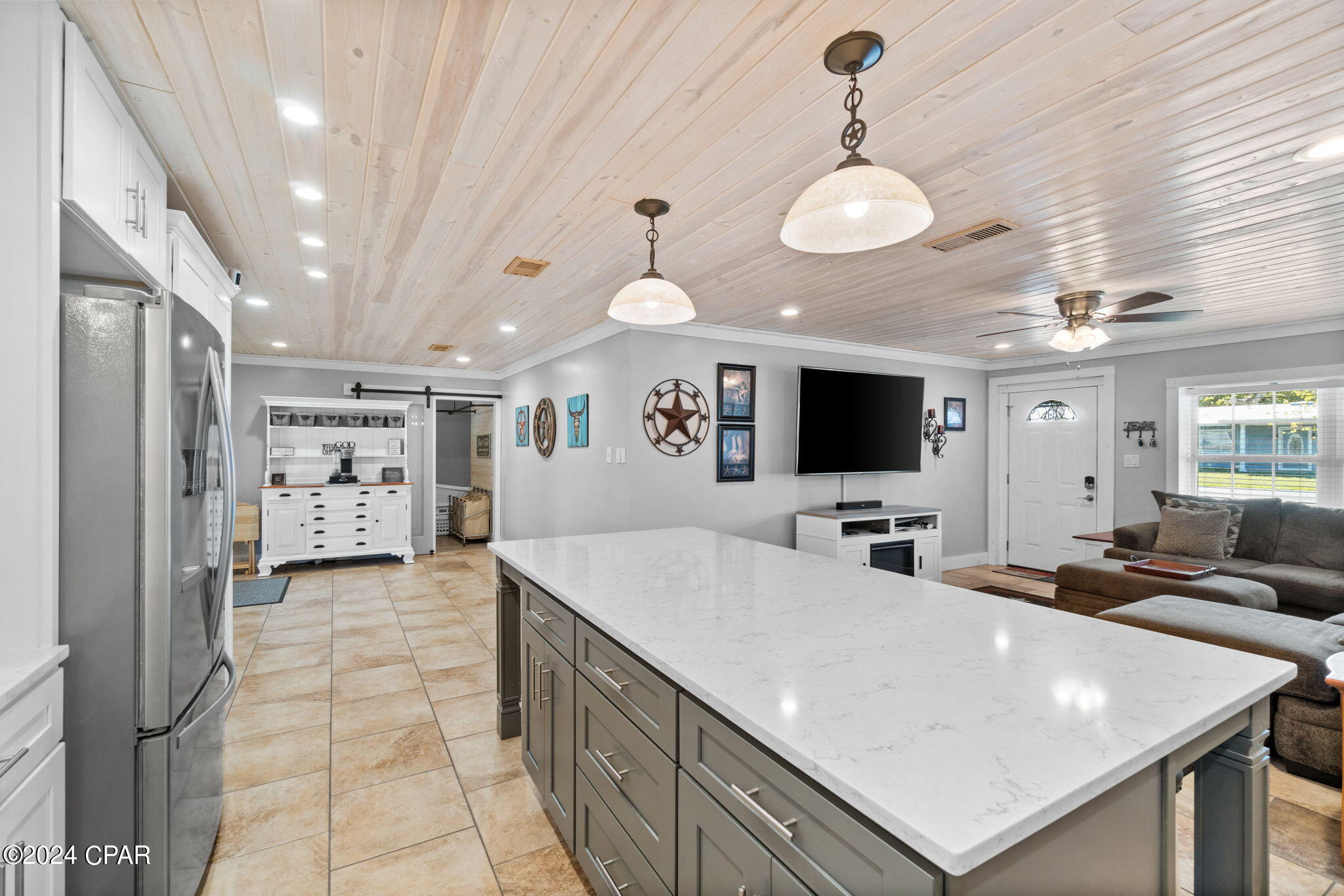 1131 Ethlyn Road