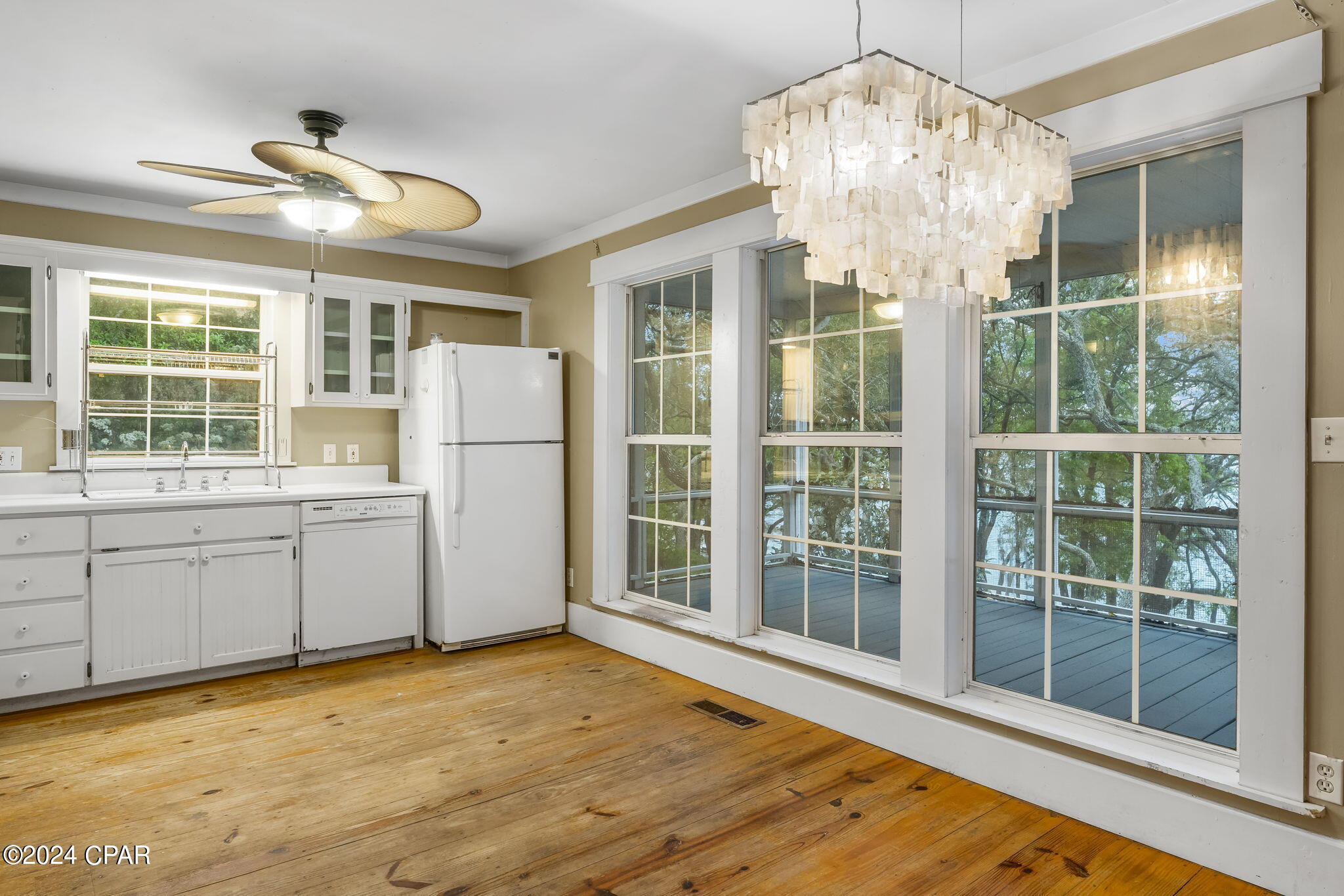 4537 Leisure Lakes Drive