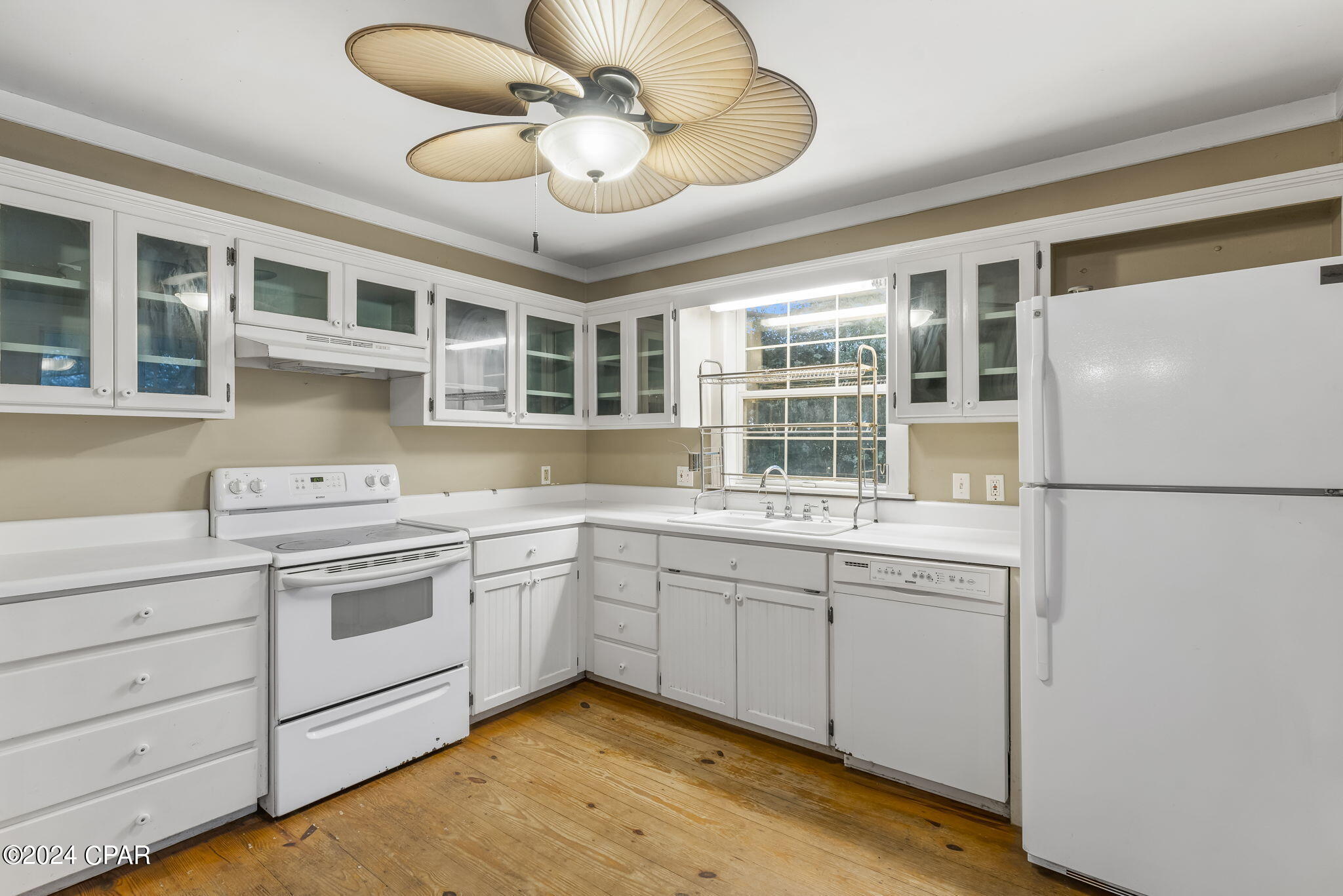 4537 Leisure Lakes Drive