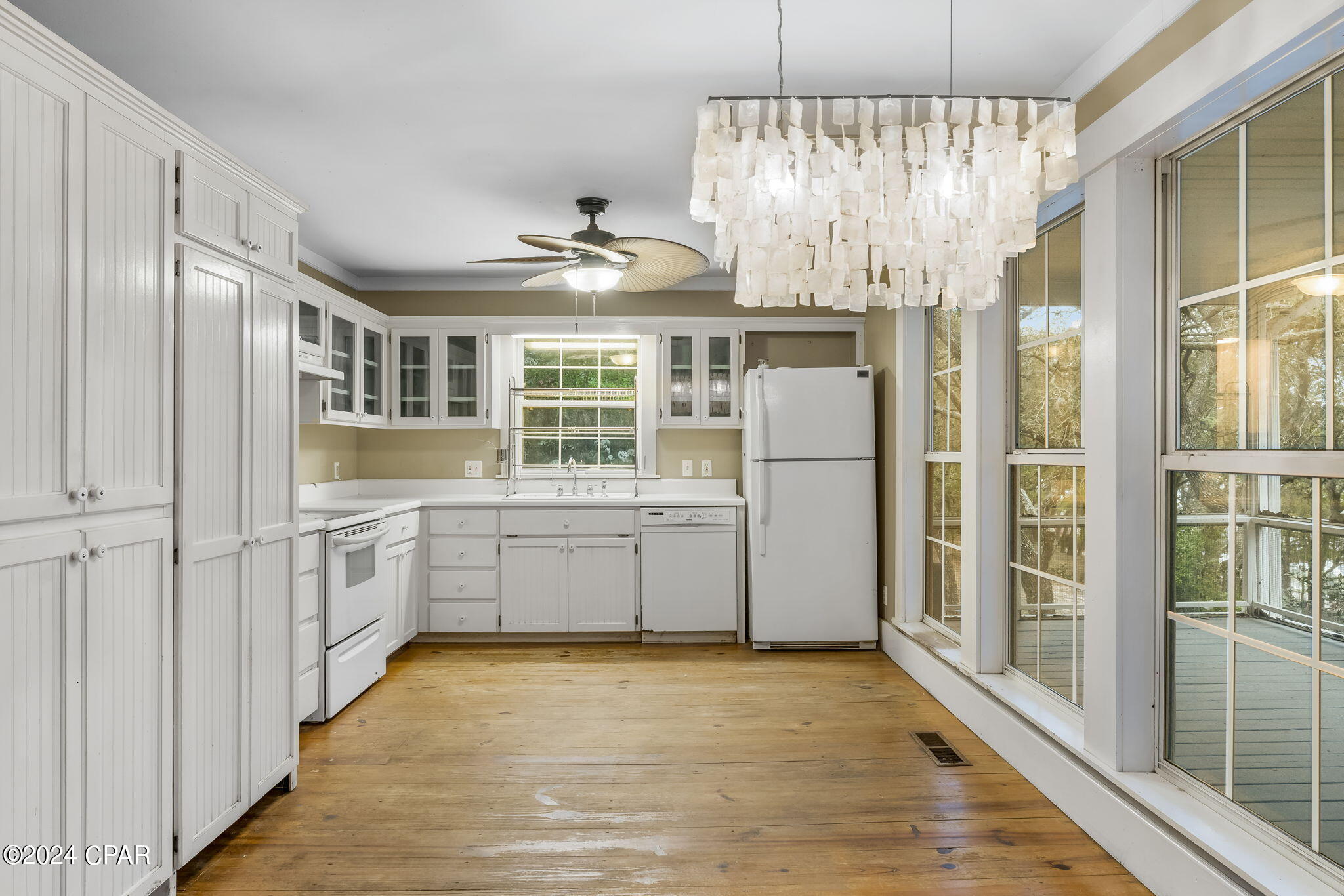 4537 Leisure Lakes Drive