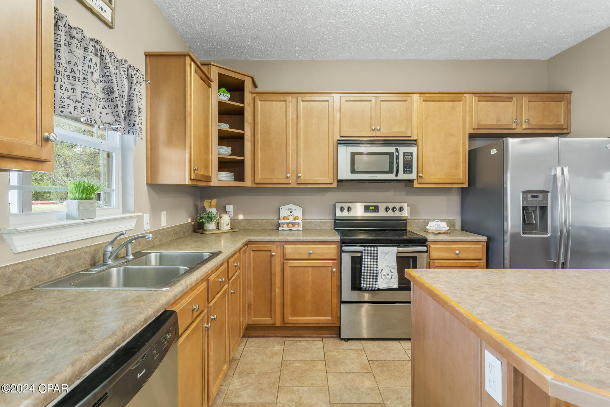 13633 Fiddlers Green Road