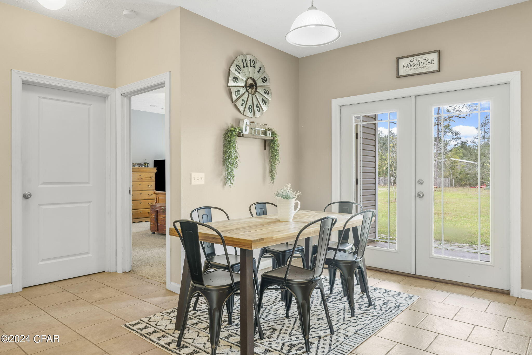 13633 Fiddlers Green Road