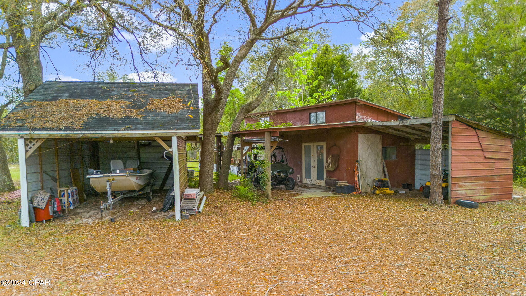 13633 Fiddlers Green Road