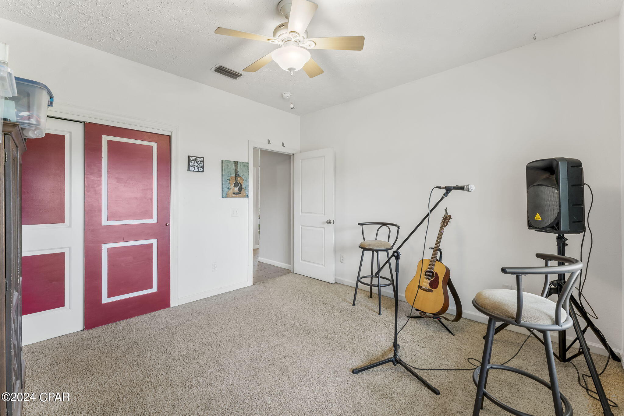 13633 Fiddlers Green Road