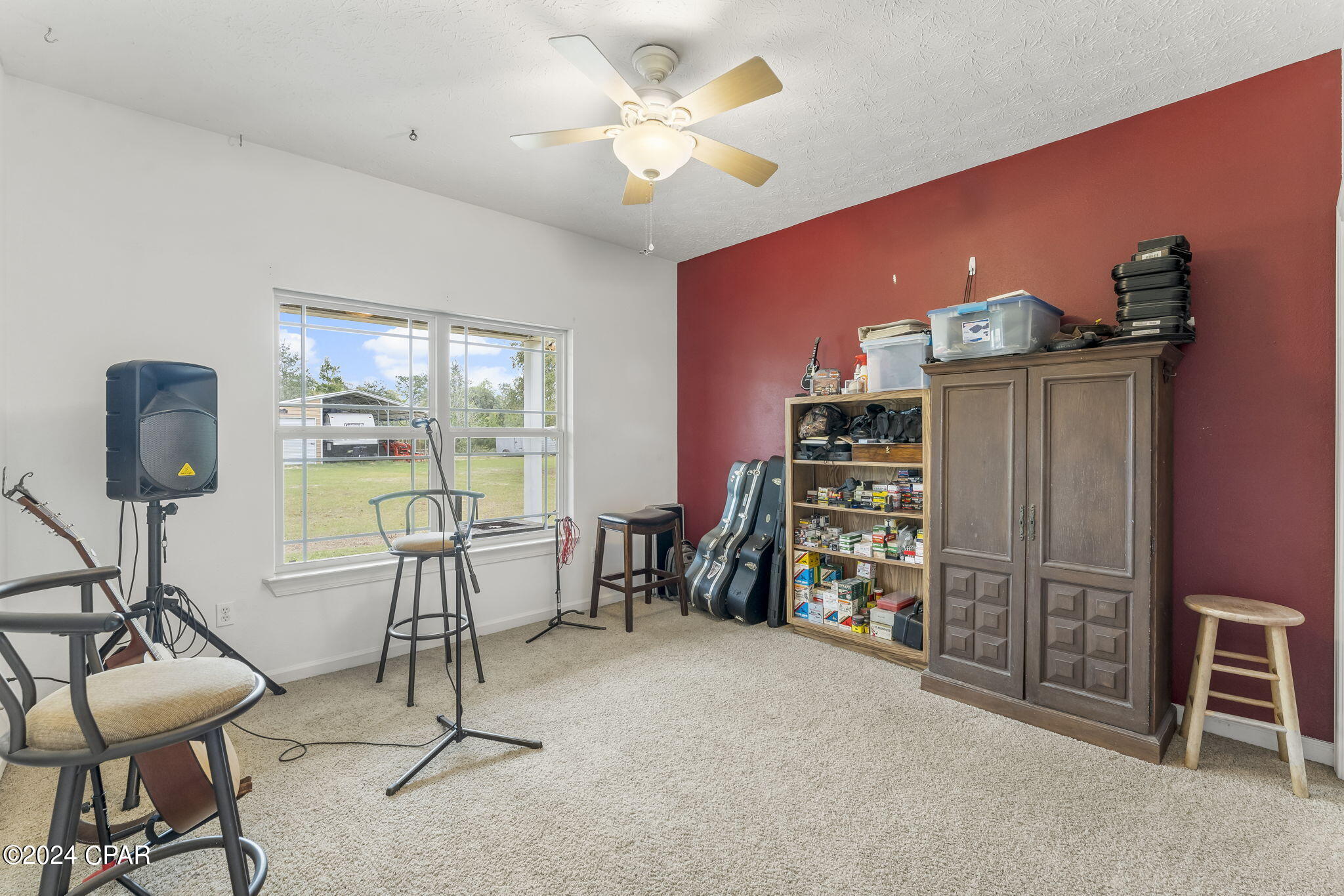 13633 Fiddlers Green Road