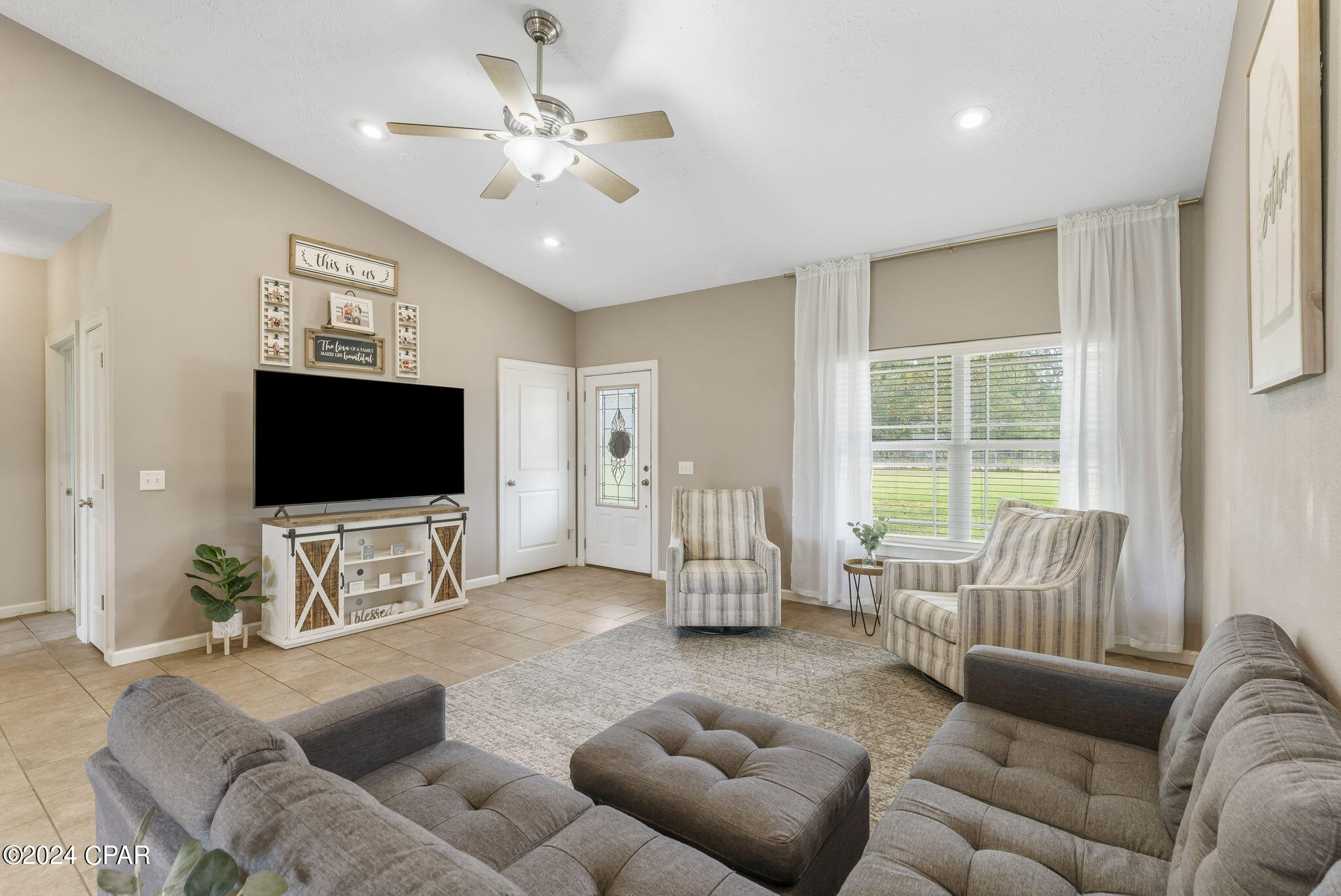 13633 Fiddlers Green Road