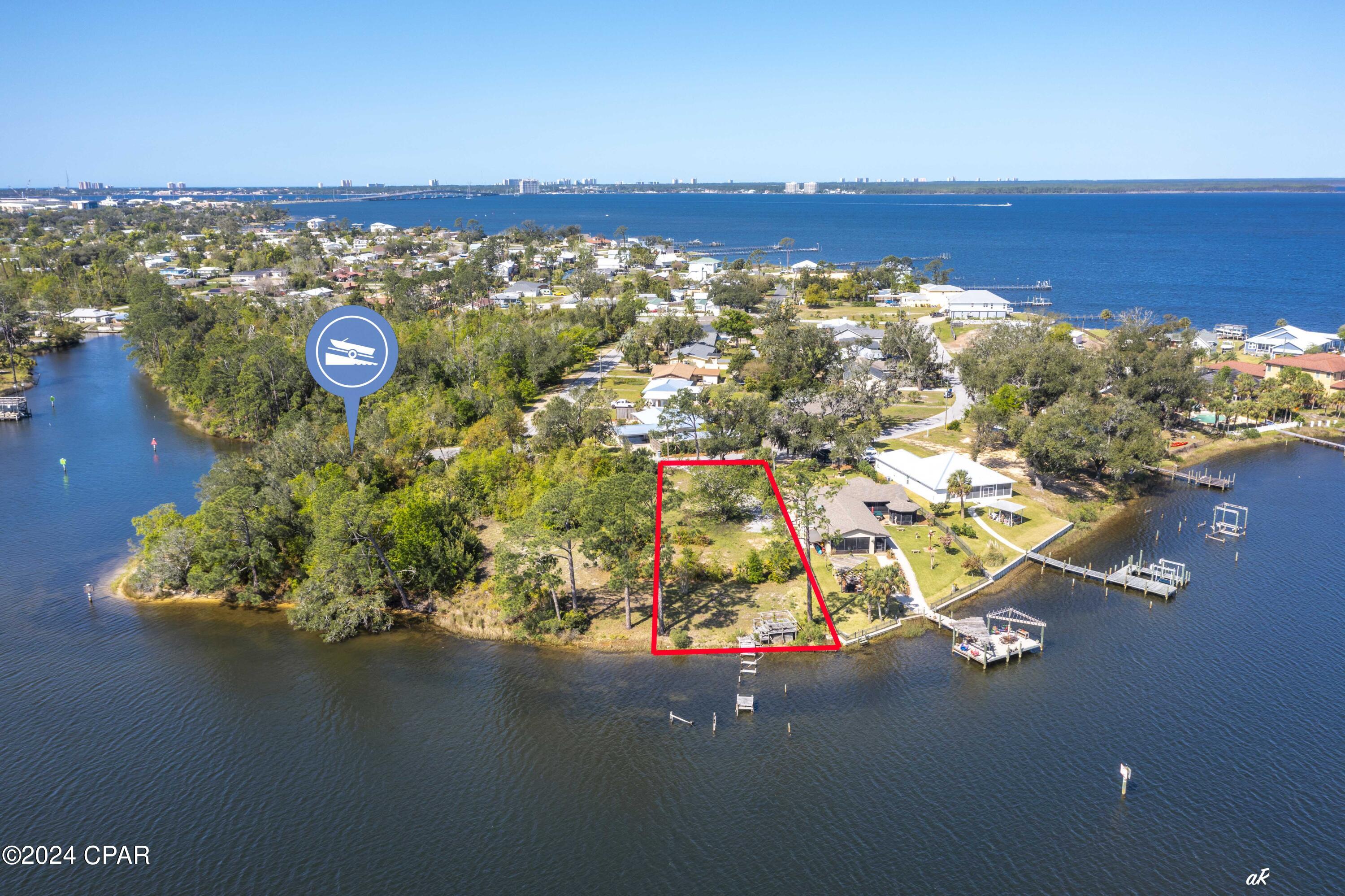 3719 Shoreline Circle