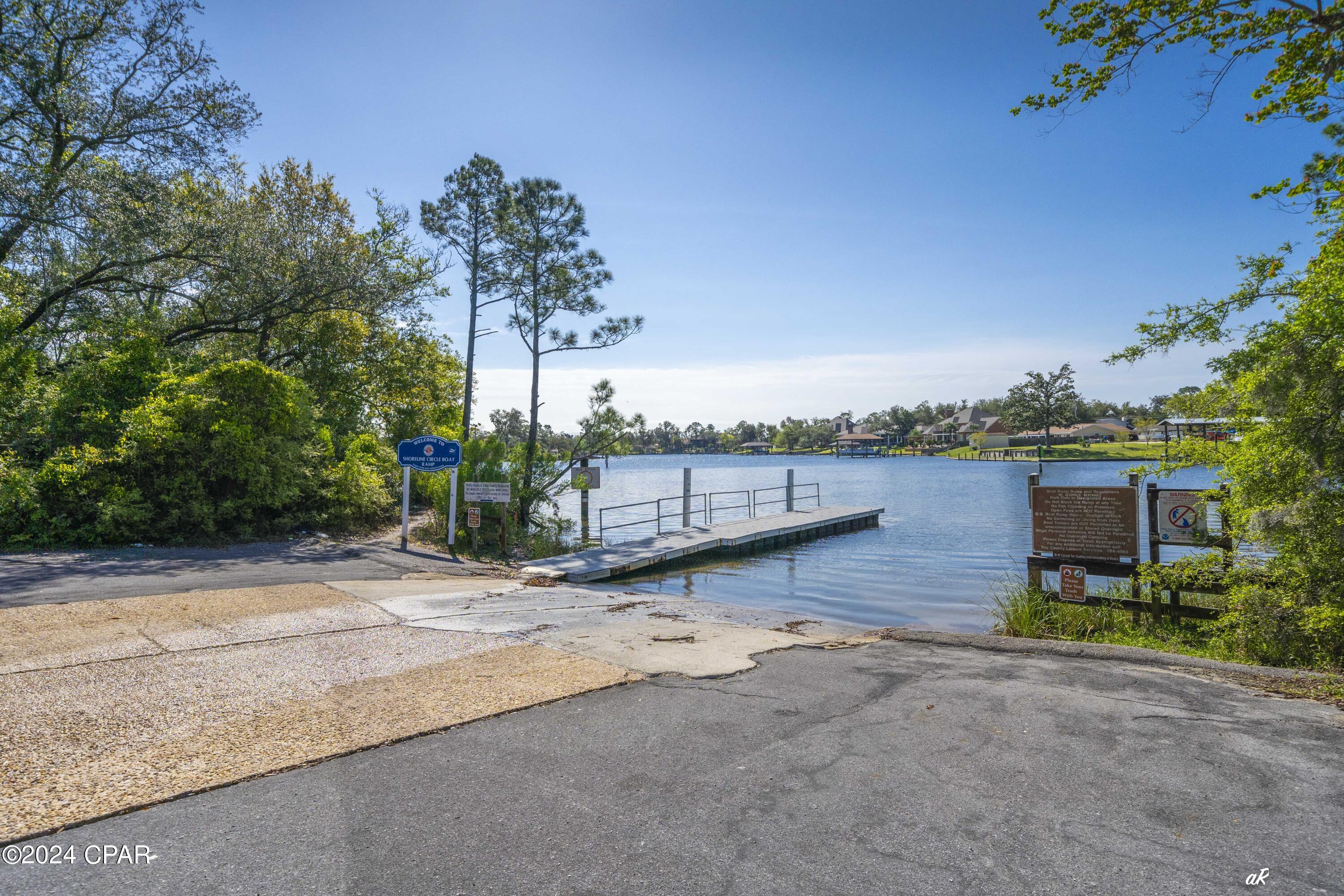 3719 Shoreline Circle