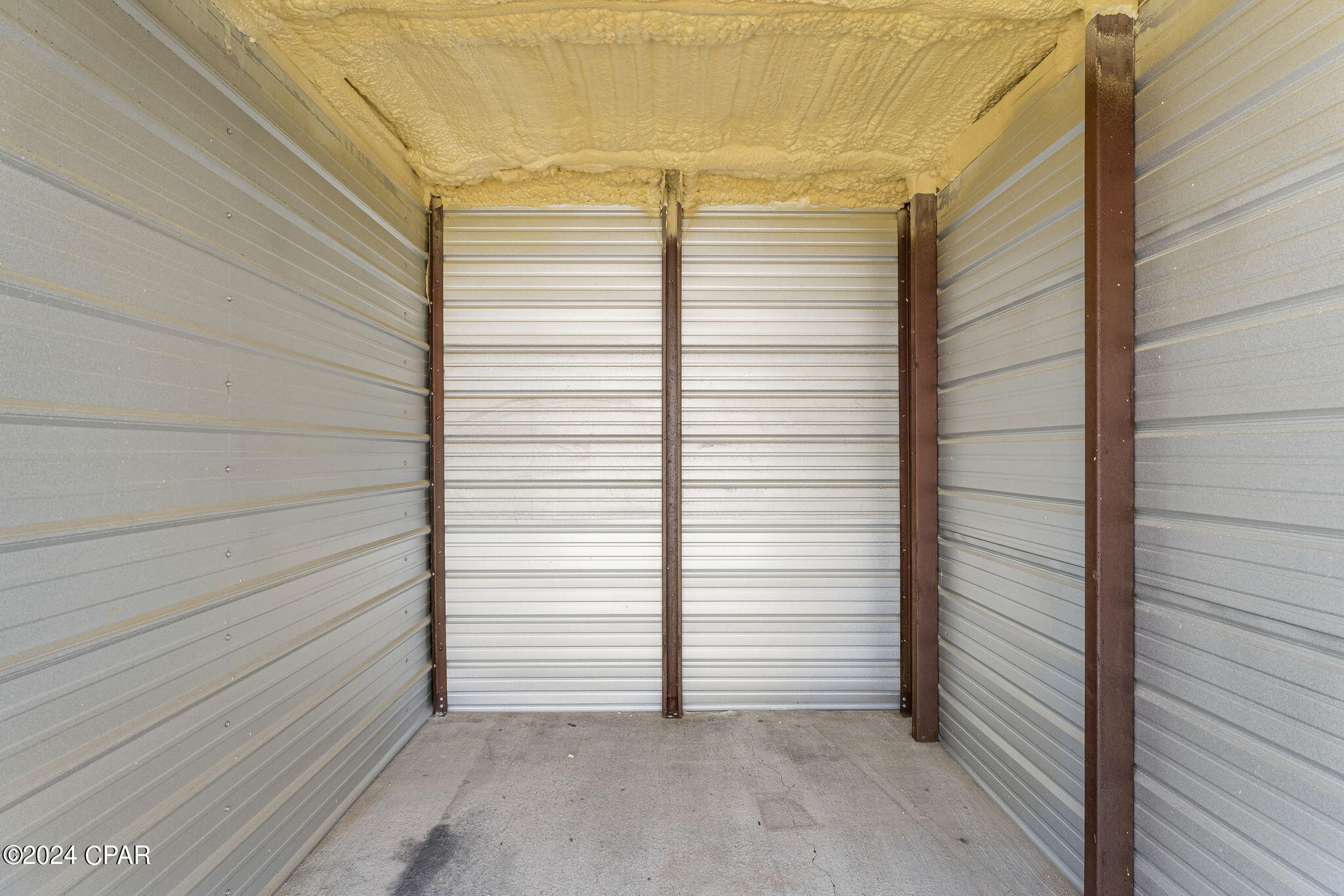 6126 Thomas Drive