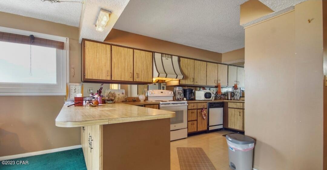 5801 Thomas 801 Drive 801