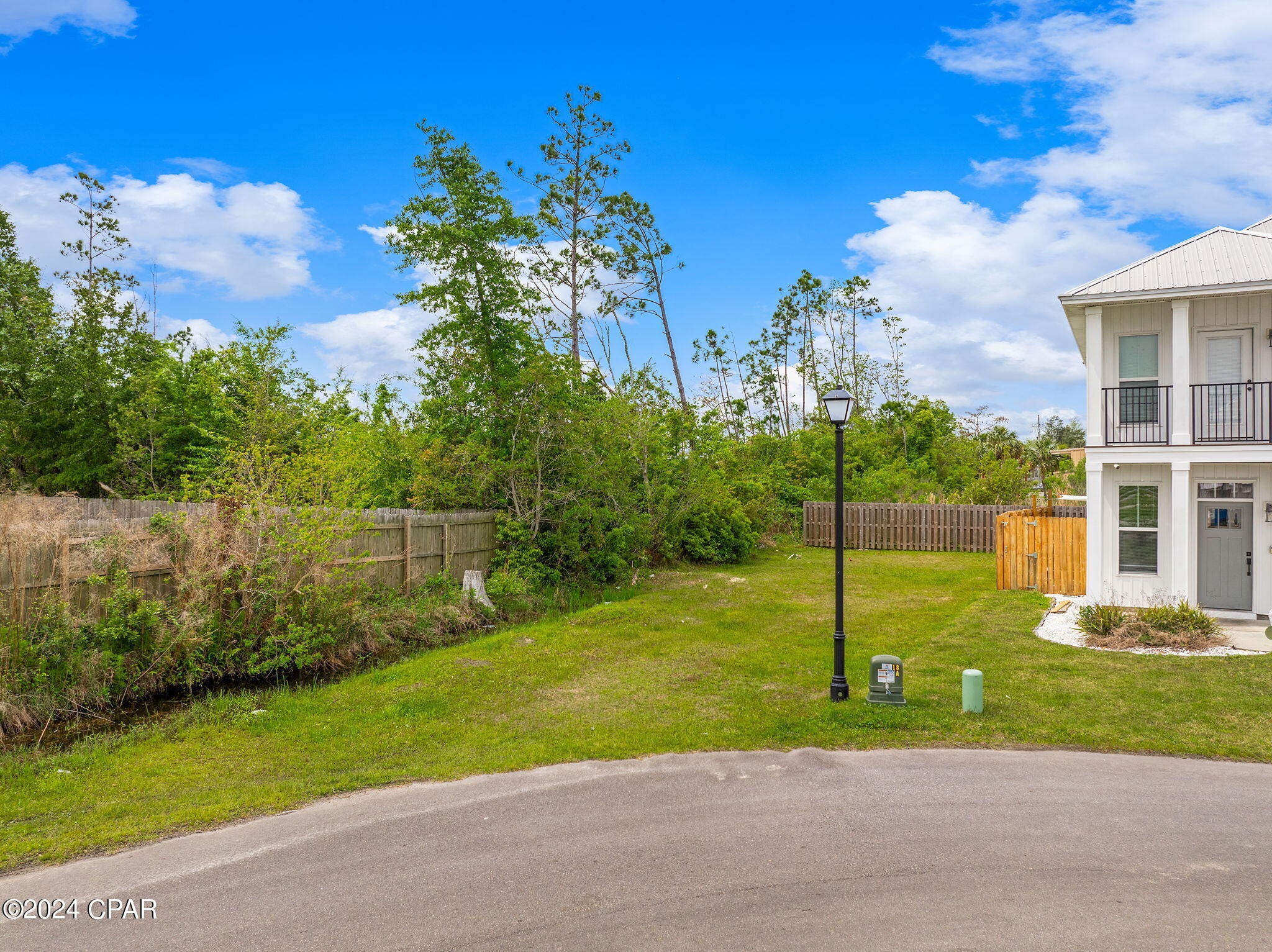 436 Raven Lane