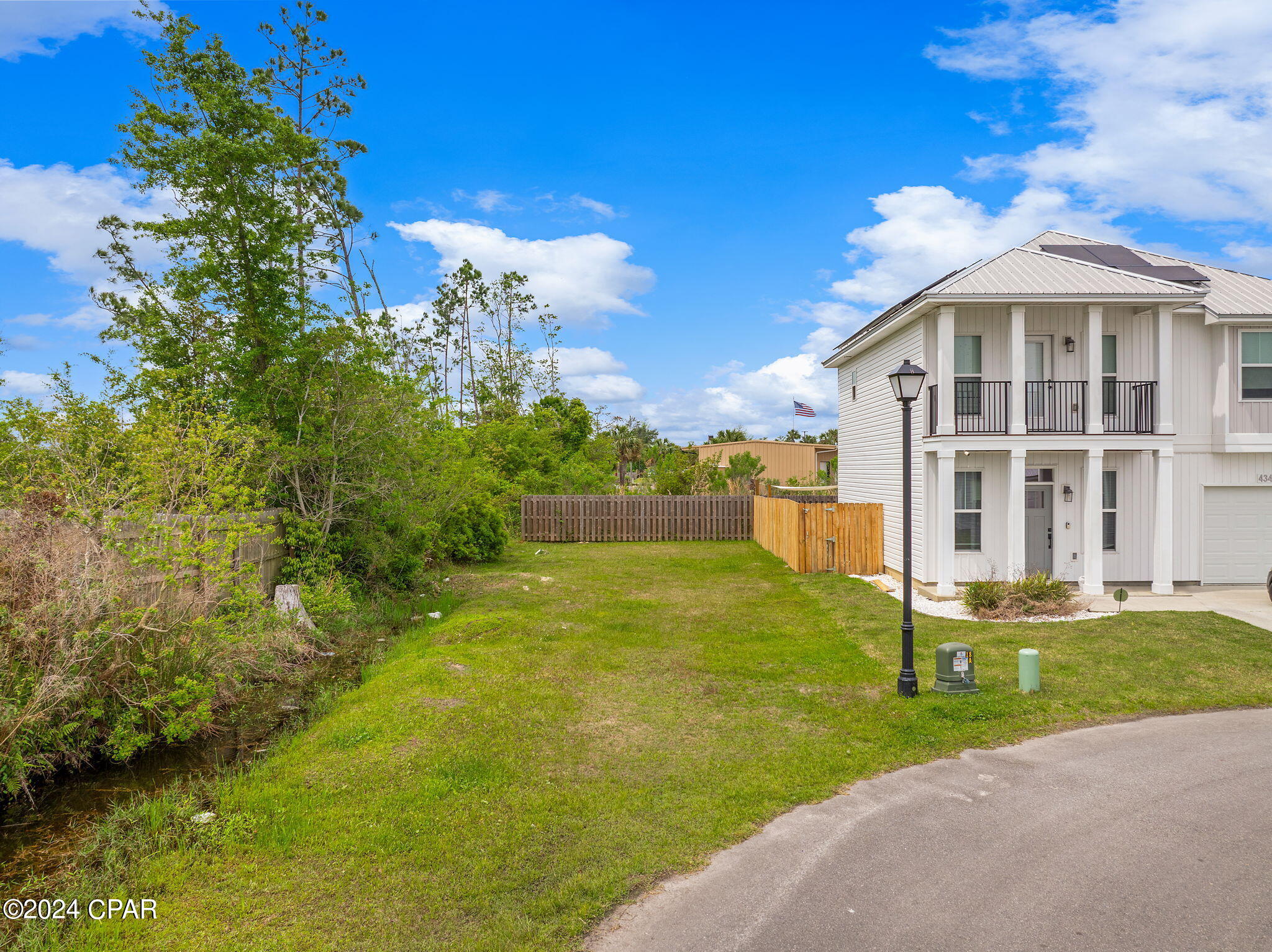 436 Raven Lane