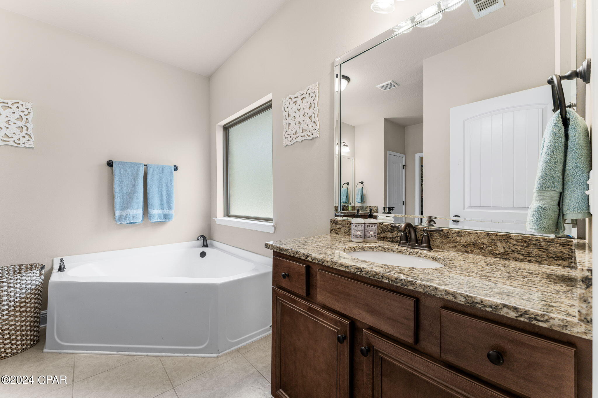 126 Lake Merial Boulevard