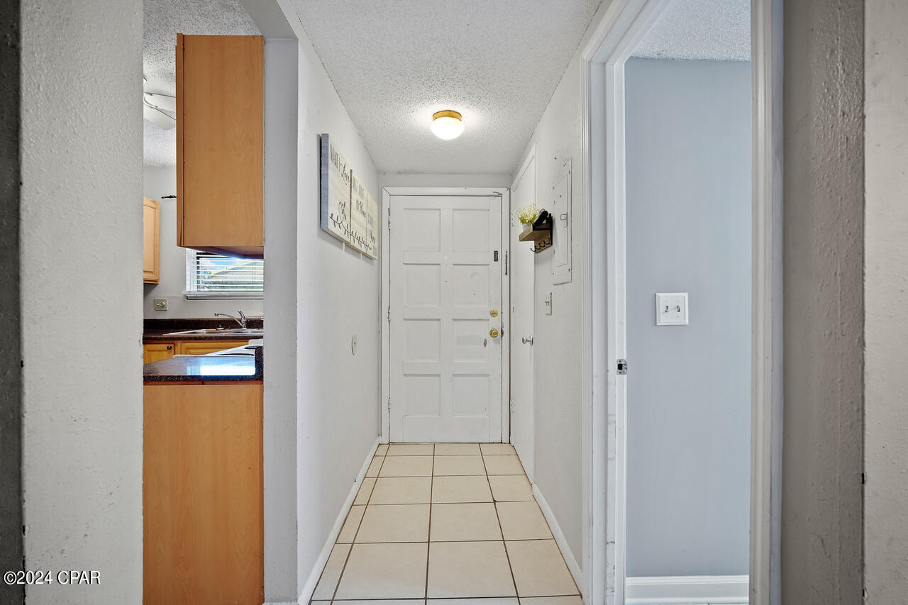 1025 W 19th Street 2B