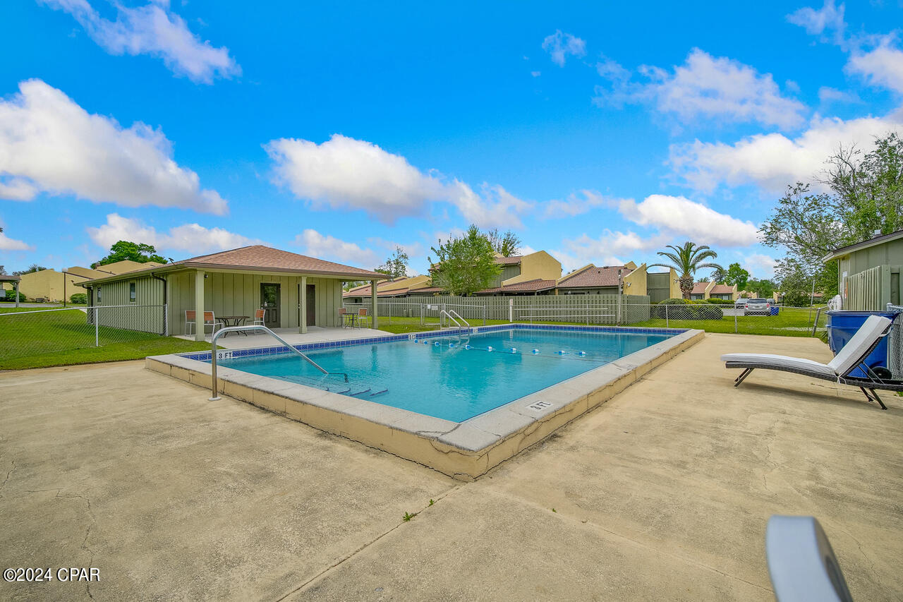 1025 W 19th Street 2B