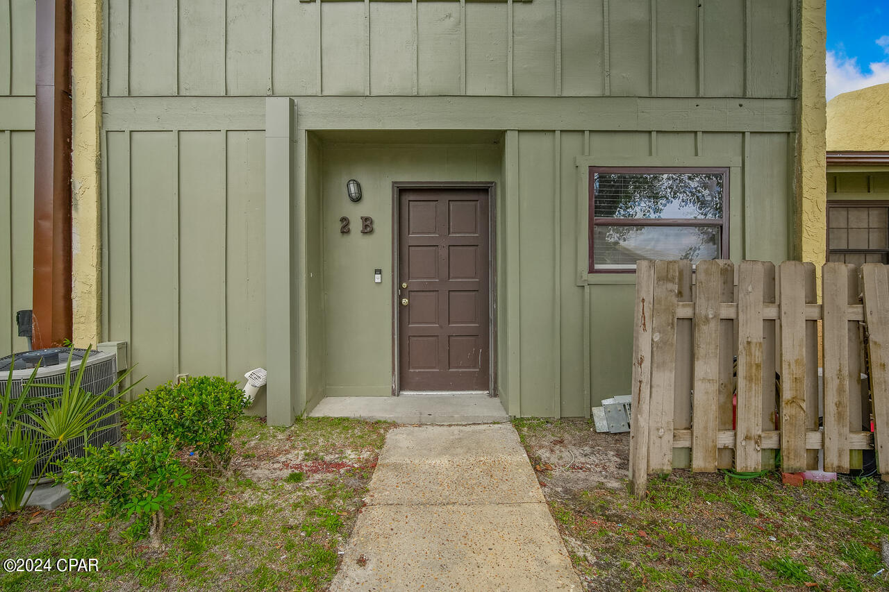 1025 W 19th Street 2B