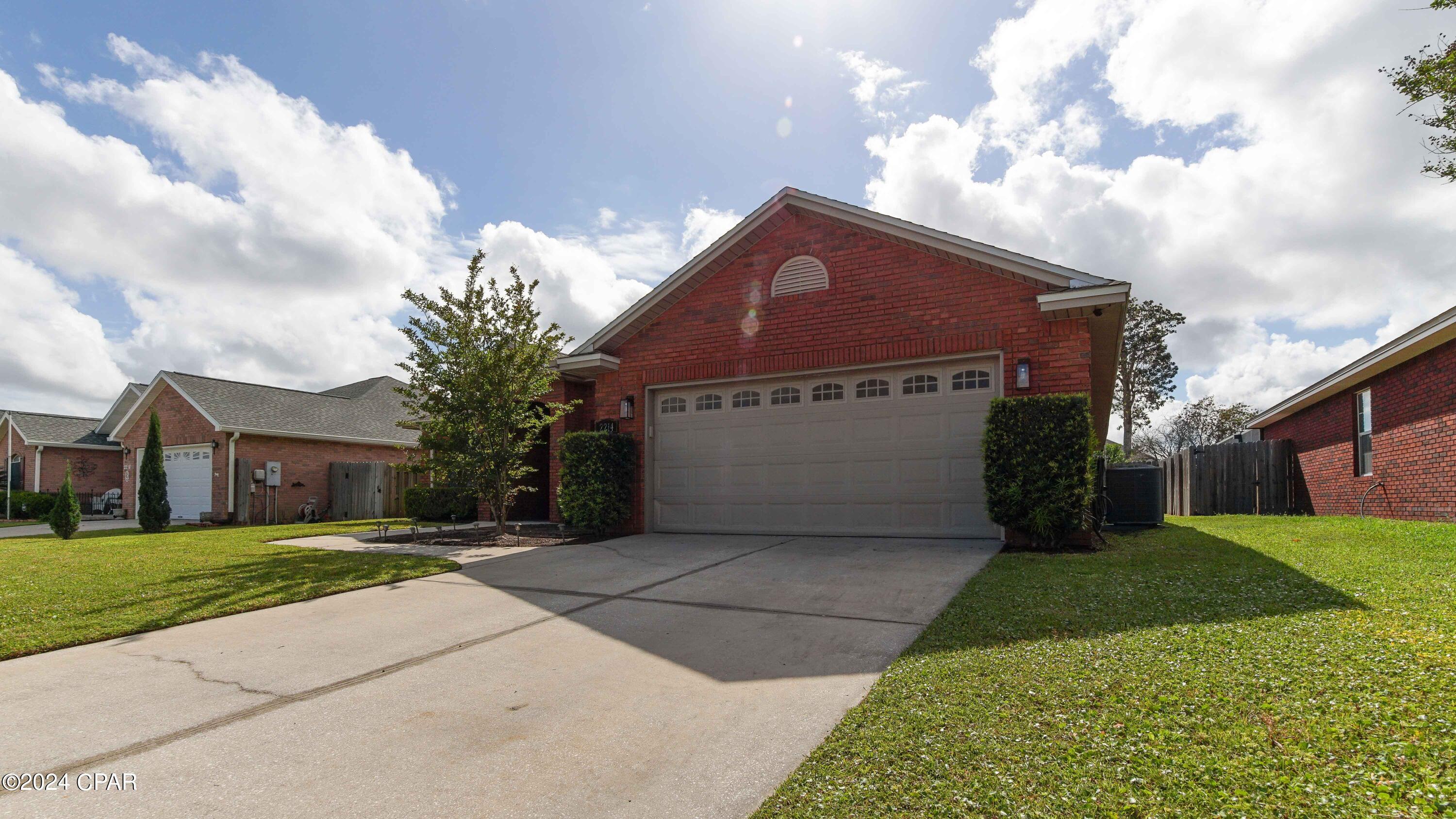 2214 Camryns Crossing