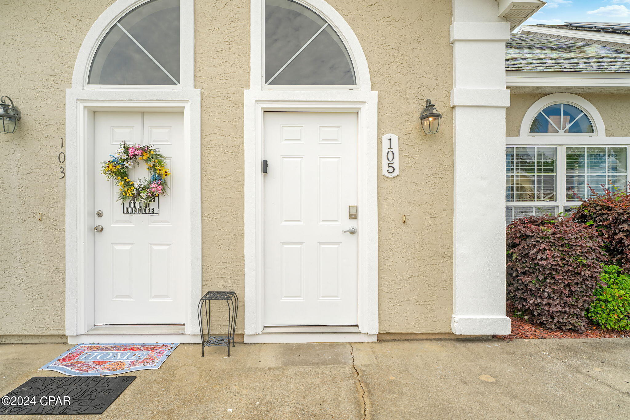 105 White Cap Way