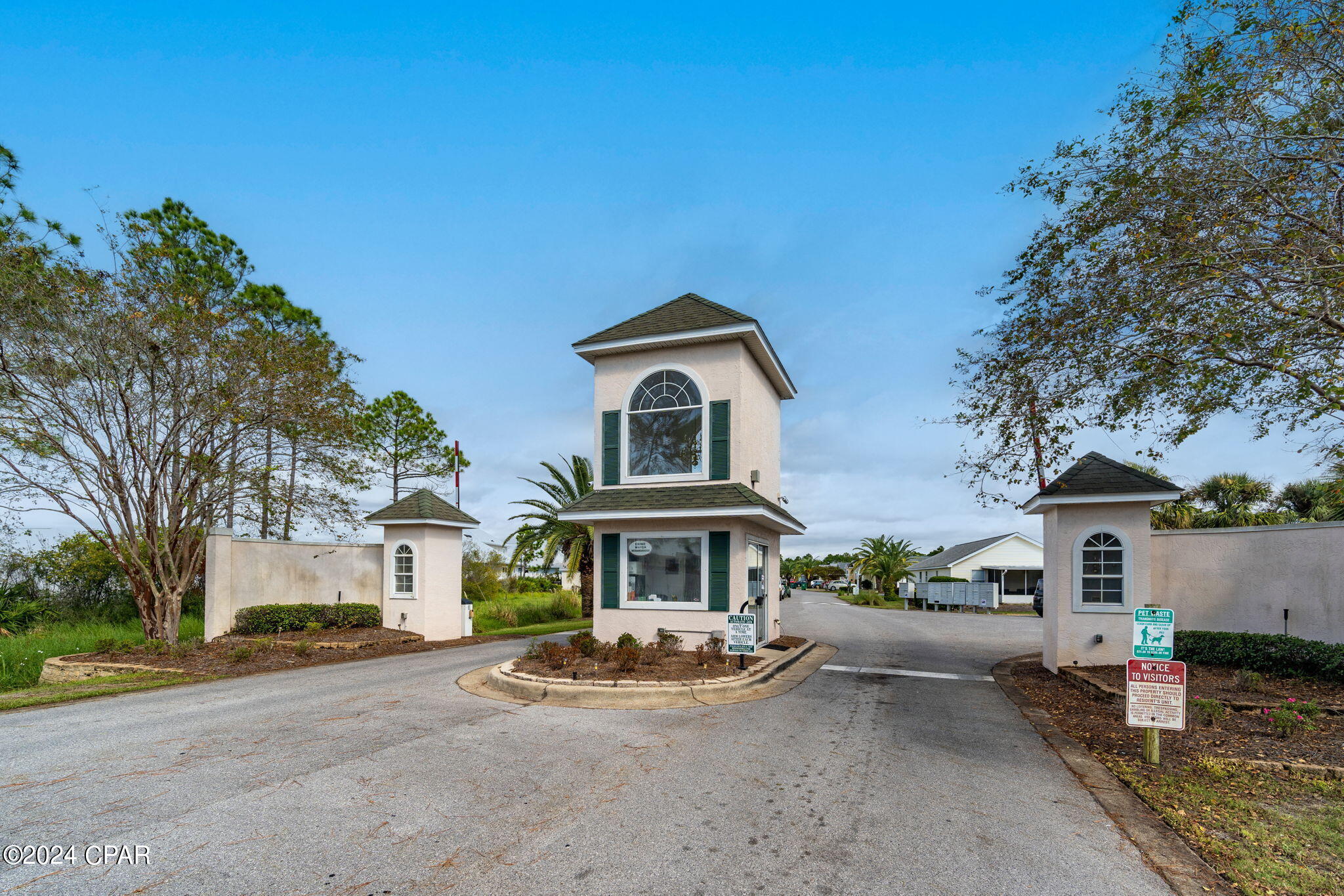 105 White Cap Way