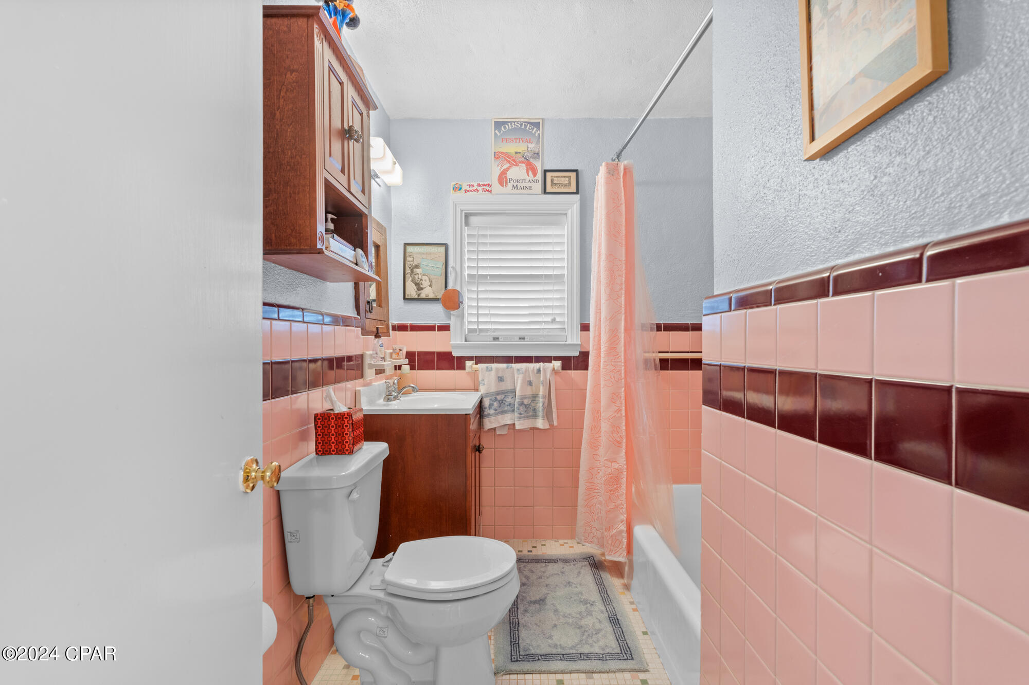 125 S Cove Boulevard