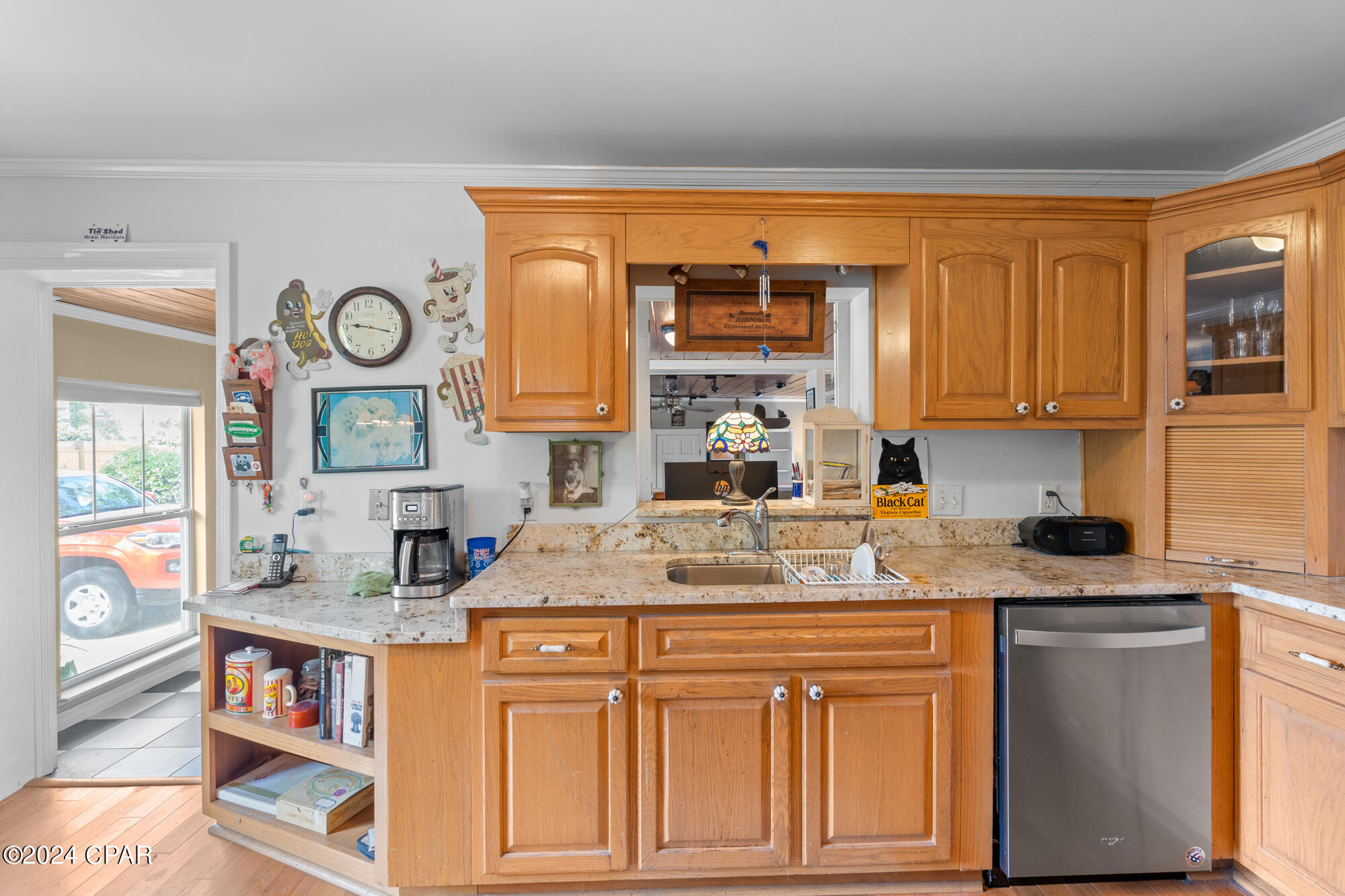 125 S Cove Boulevard