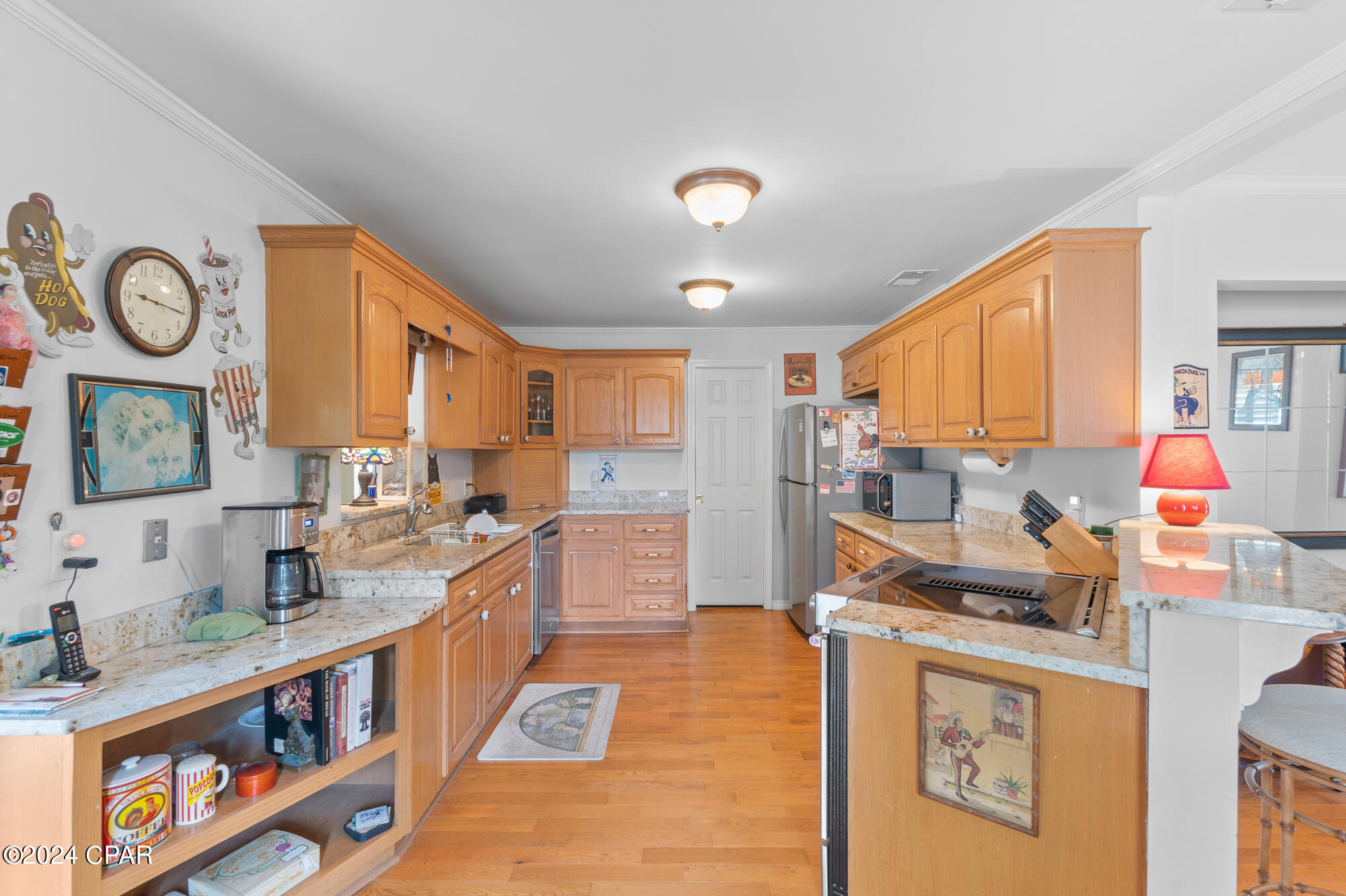 125 S Cove Boulevard