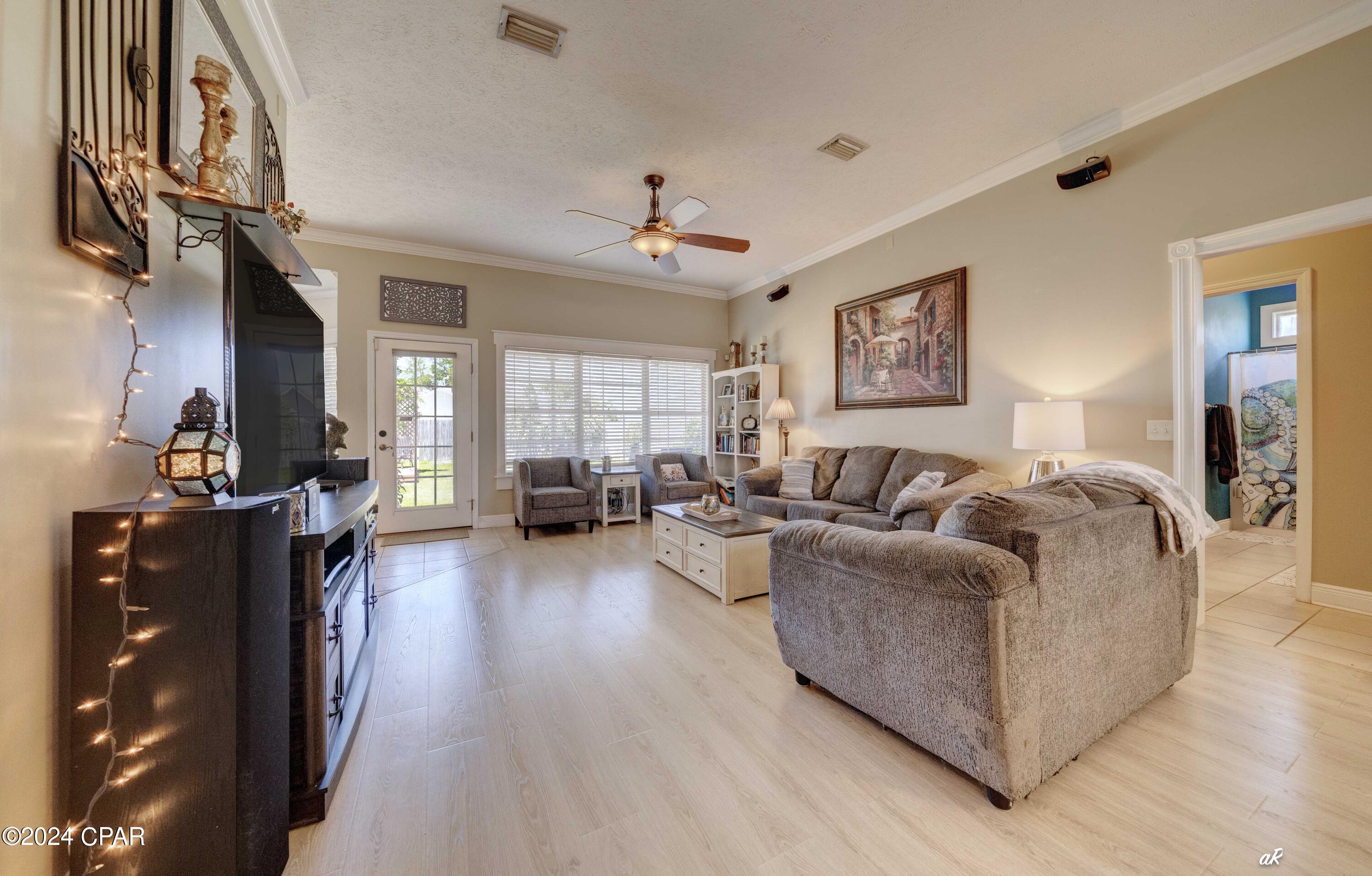 1506 New Hampshire Avenue