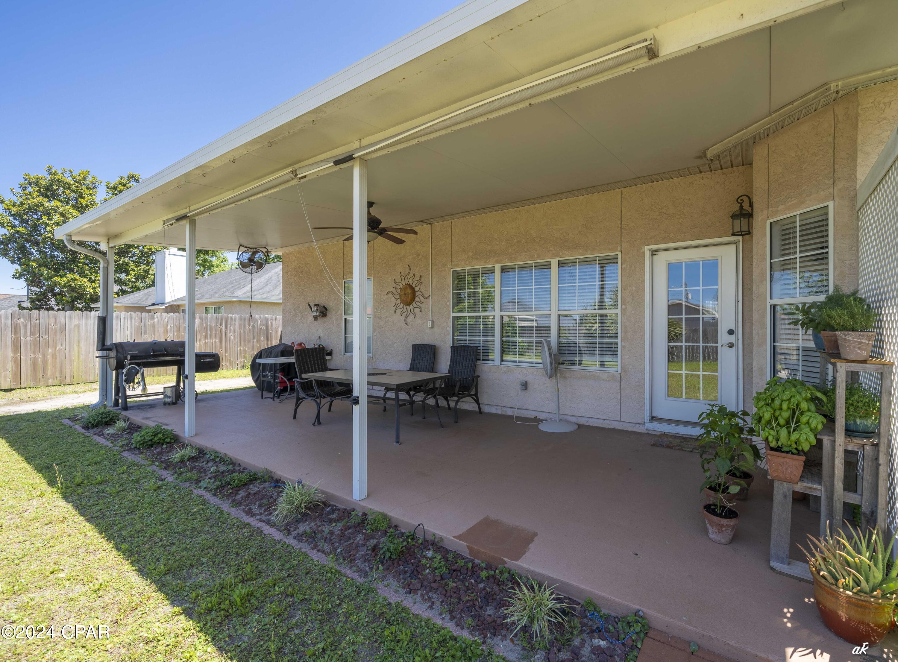 1506 New Hampshire Avenue