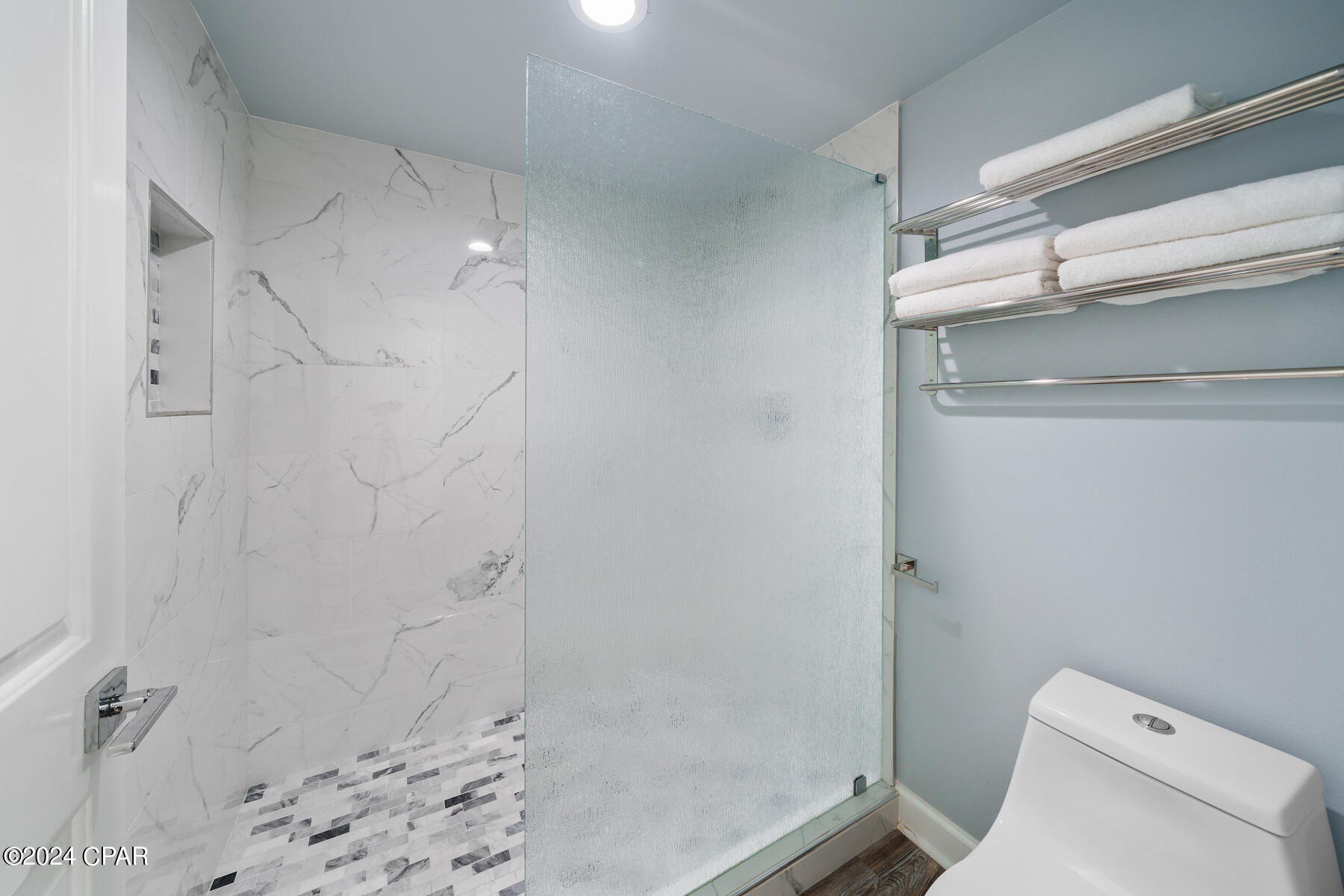 9900 S Thomas Drive 1431