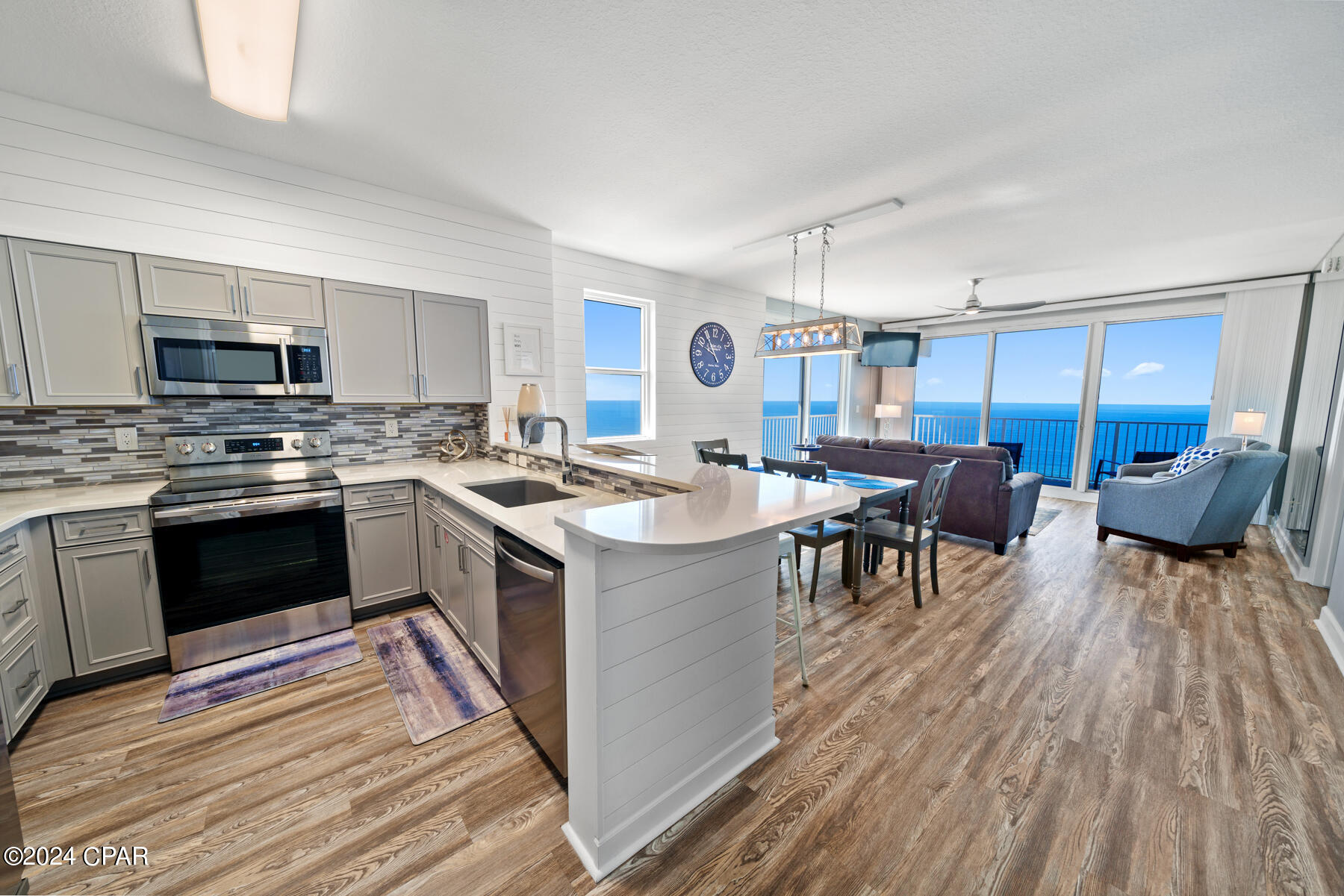 9900 S Thomas Drive 1431