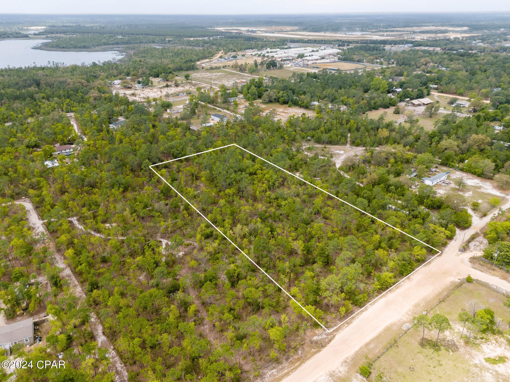 0 E Woodland Road E Road