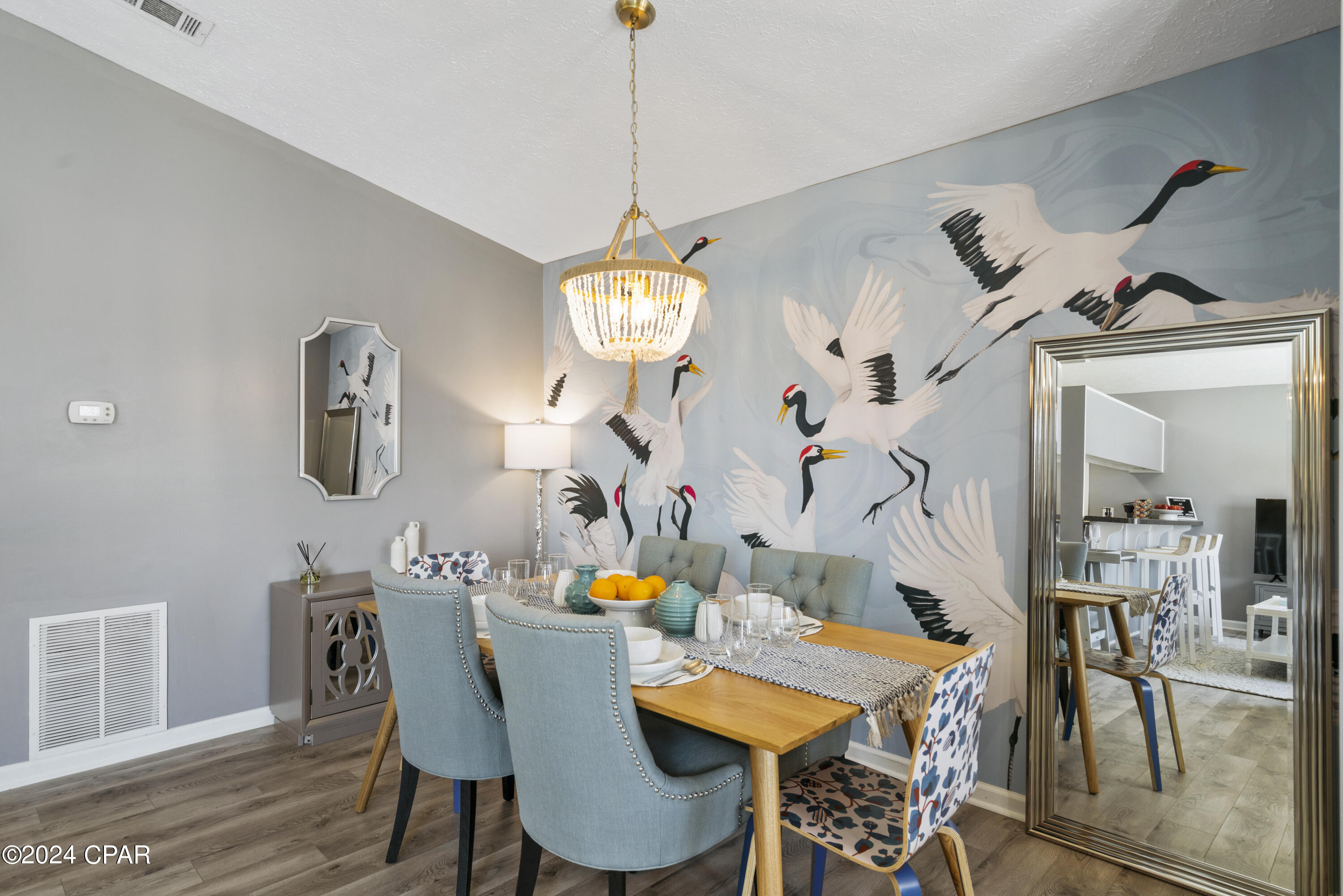6205 Orange Plaza