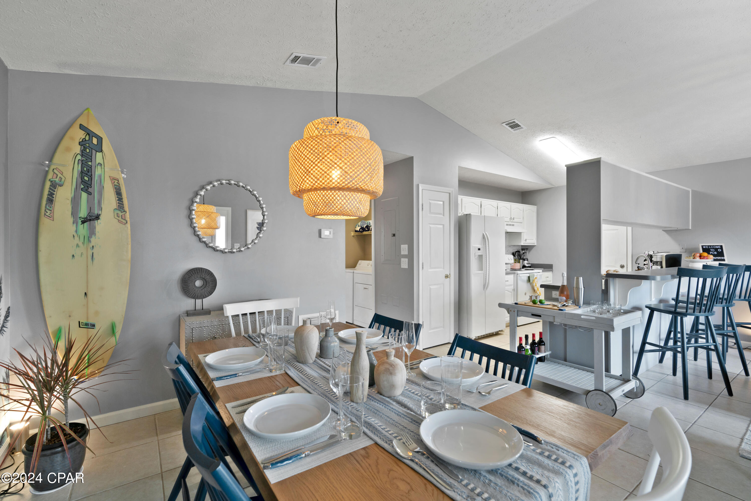 6205 Orange Plaza
