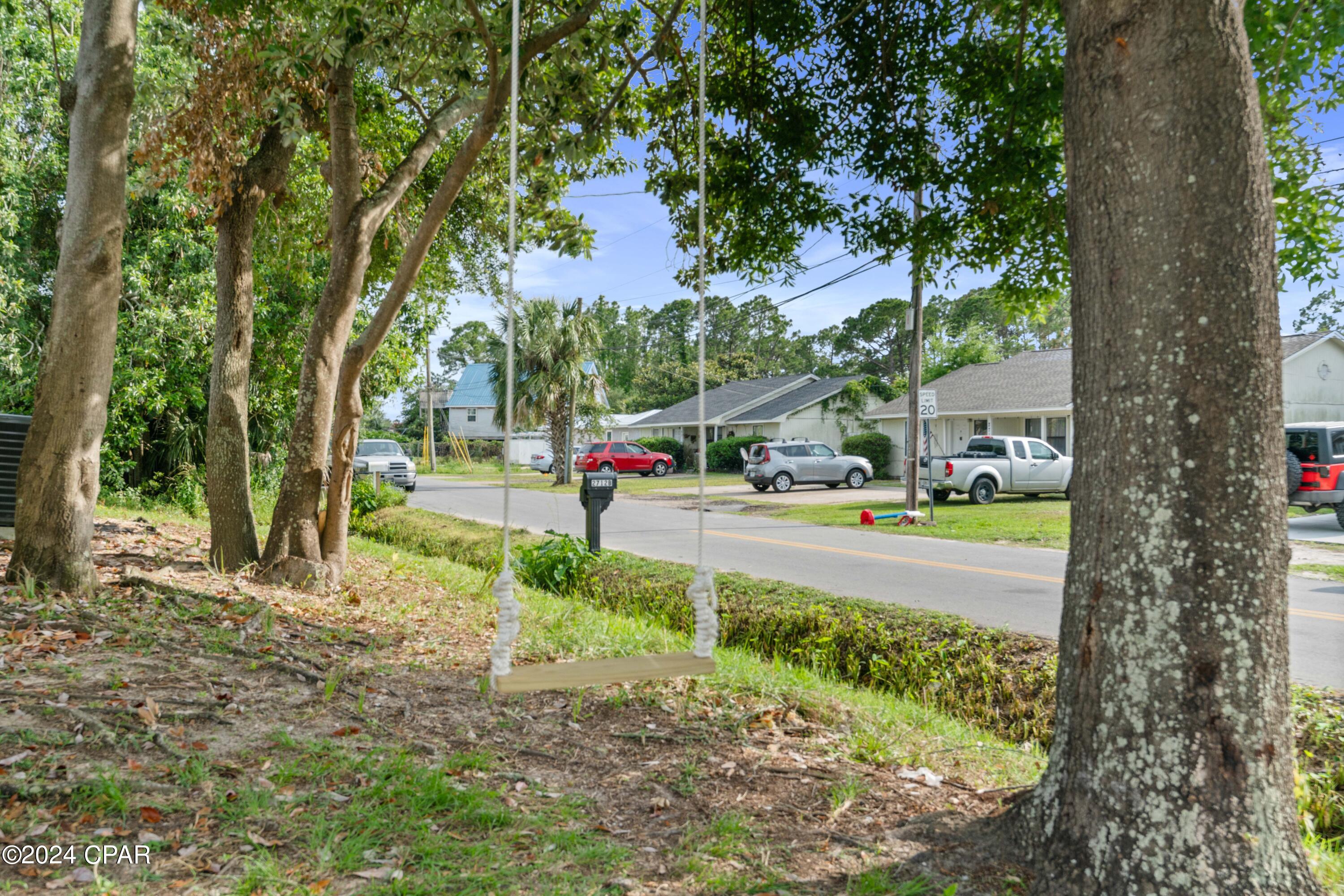 6205 Orange Plaza