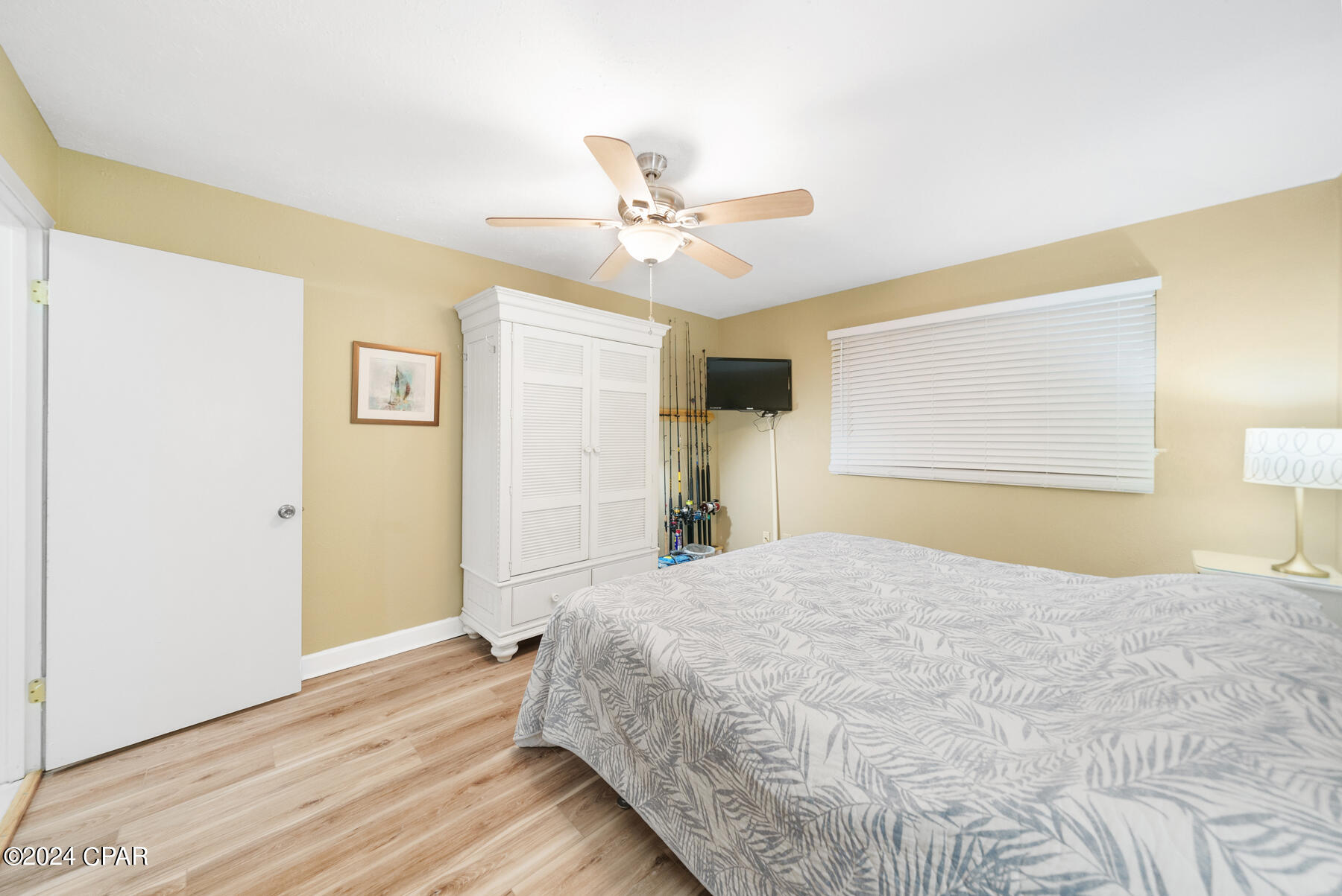 6205 Thomas Drive B-10