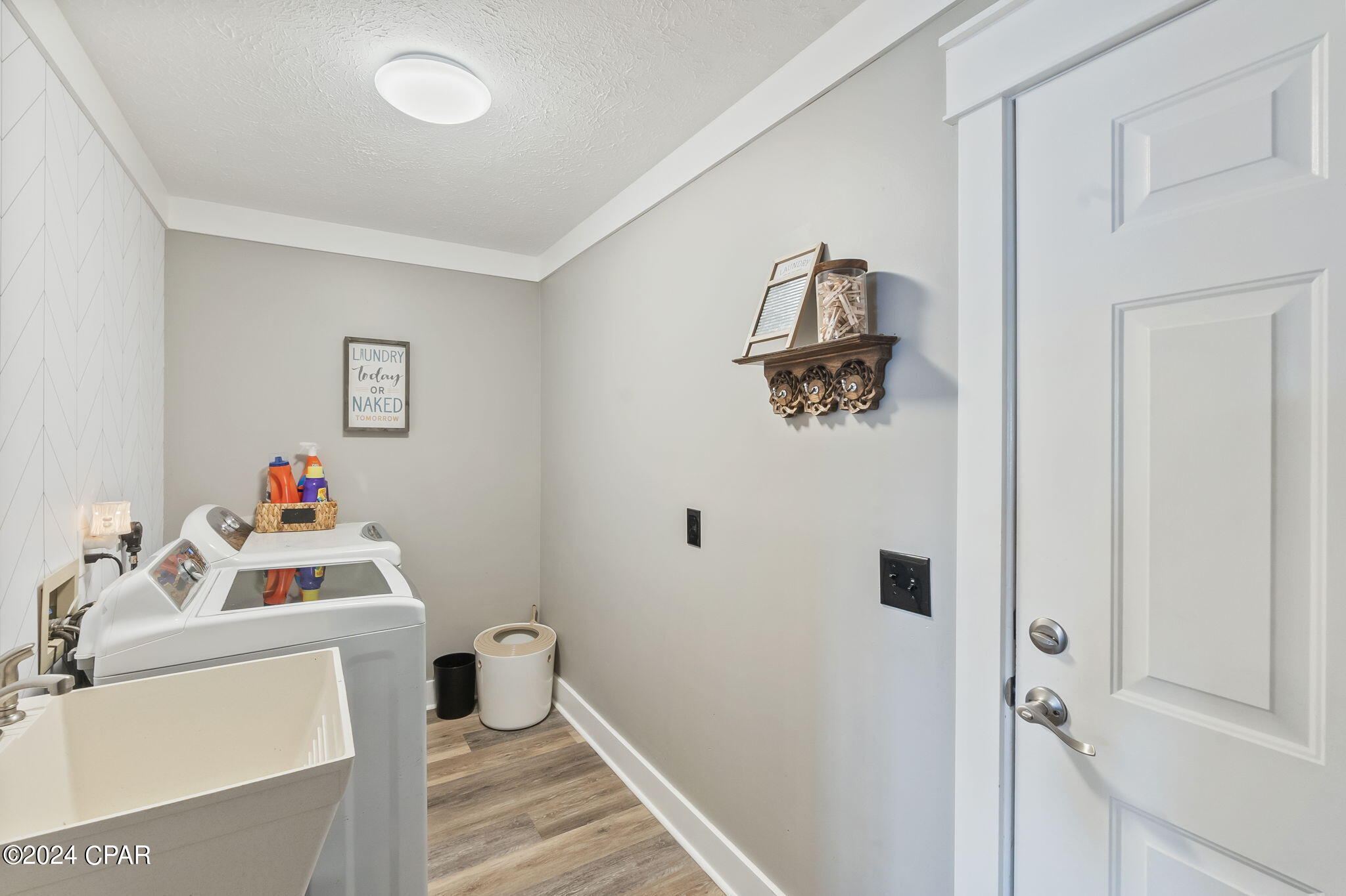 3311 Country Club Drive