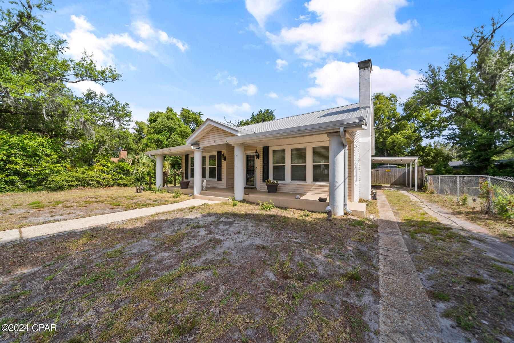 545 E 4th Street